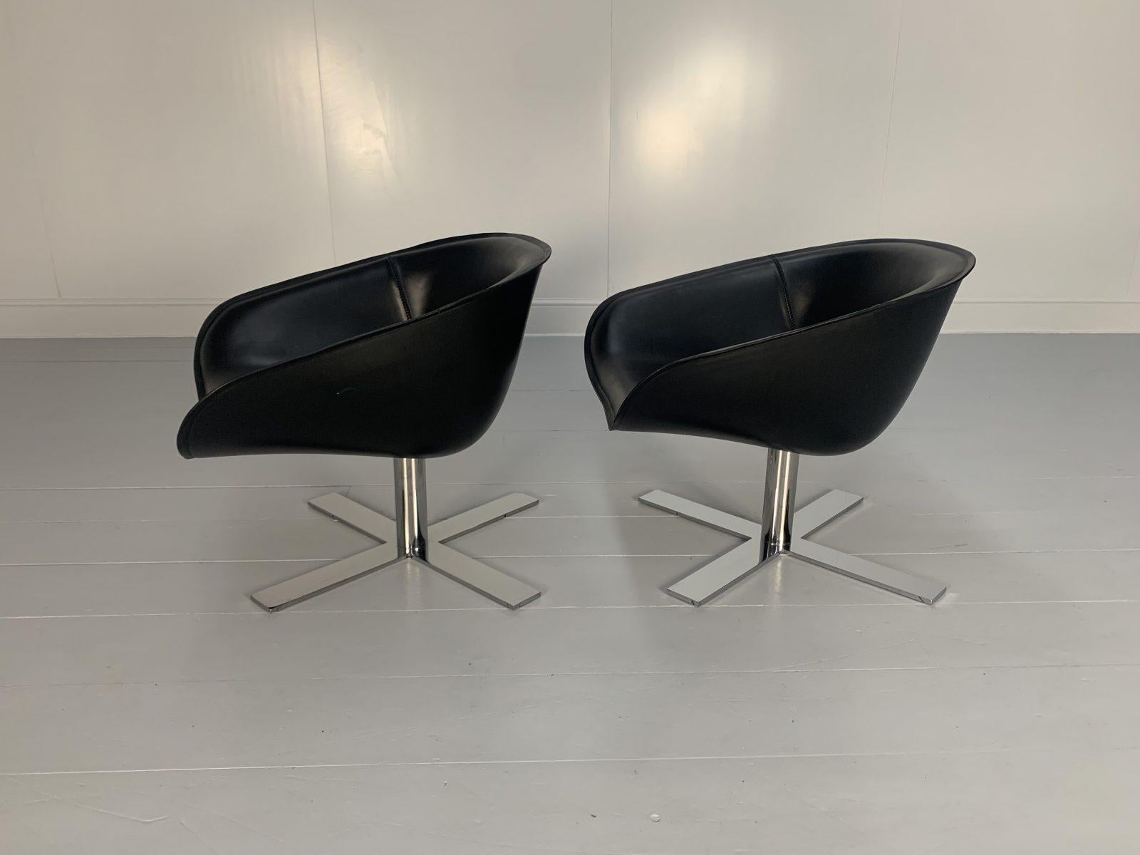 Pair of B&B Italia “Mart” Swivel Armchairs in Black “Pelle” Leather and Metal For Sale 2