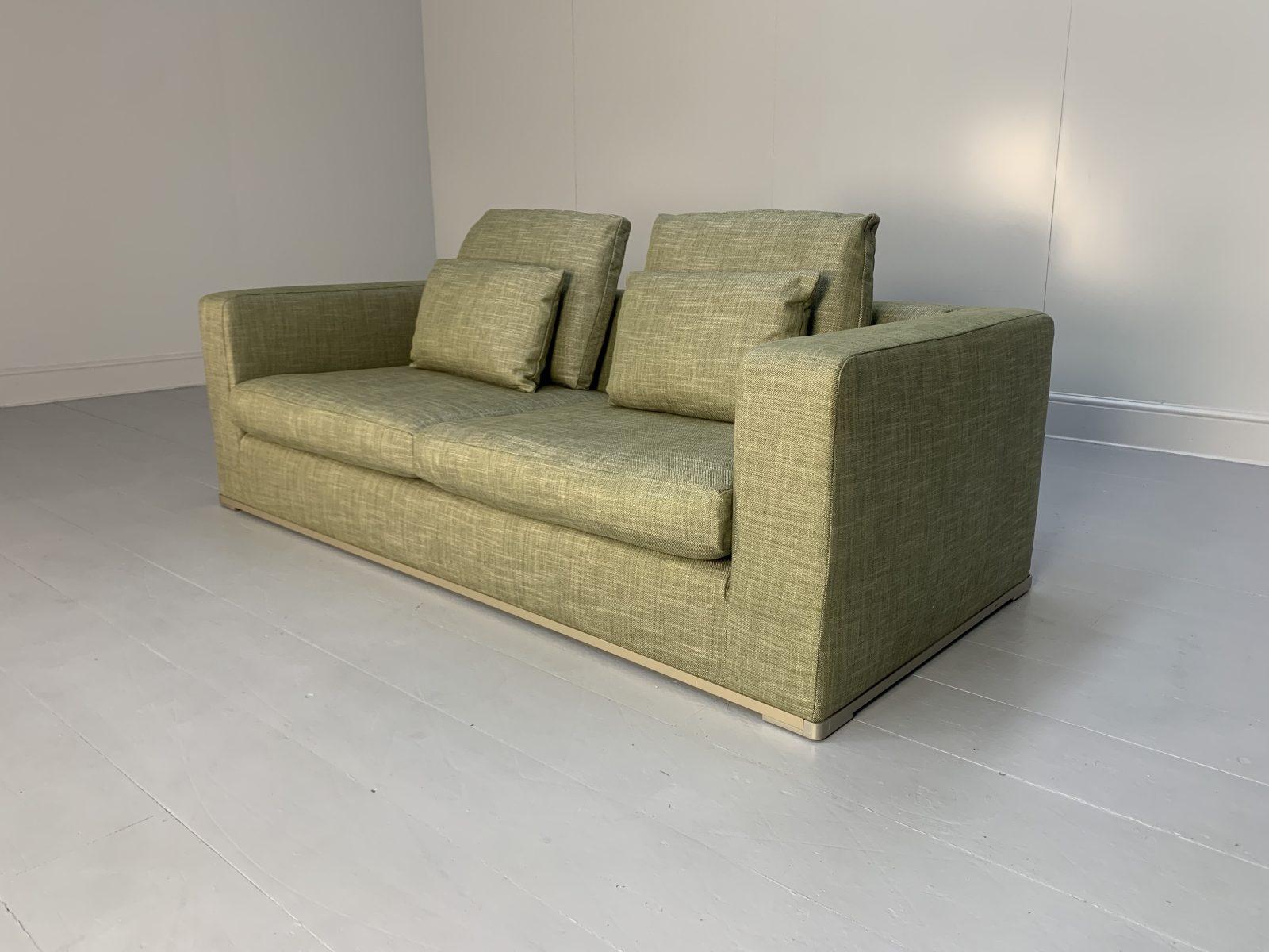 Pair of B&B Italia “Omnia” Sofas, 2.5-Seat, in Pale Green Linen For Sale 9