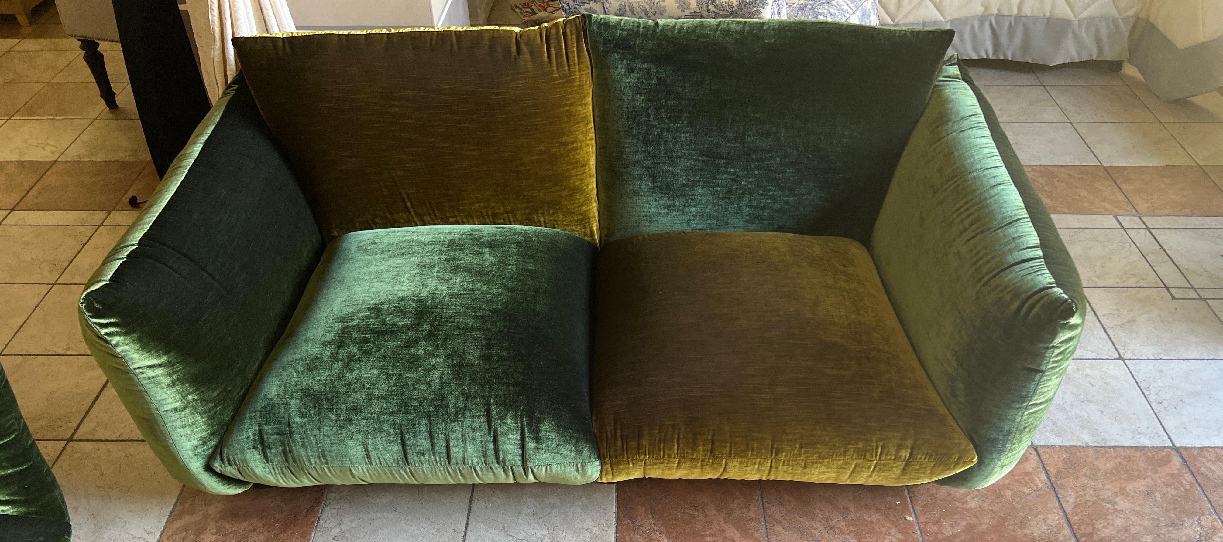 Pair of B&B Sofas Newly Upholstered Acid Green and Green Iridescent Velvet 1970 In Excellent Condition For Sale In Florence, IT