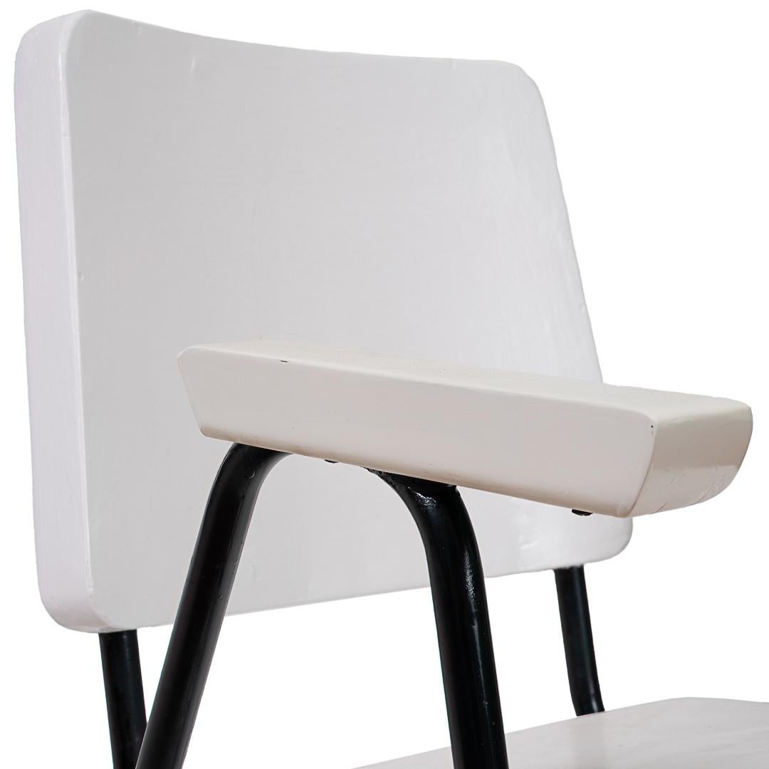 coppia di B.B.P.R. att. Poltrone in legno laccato bianco Torino 1945 in vendita 3