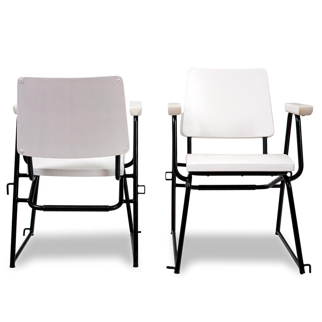 pair of B.B.P.R. att. Armchairs white Laquered Wood Torino 1945 In Excellent Condition For Sale In Rome, IT