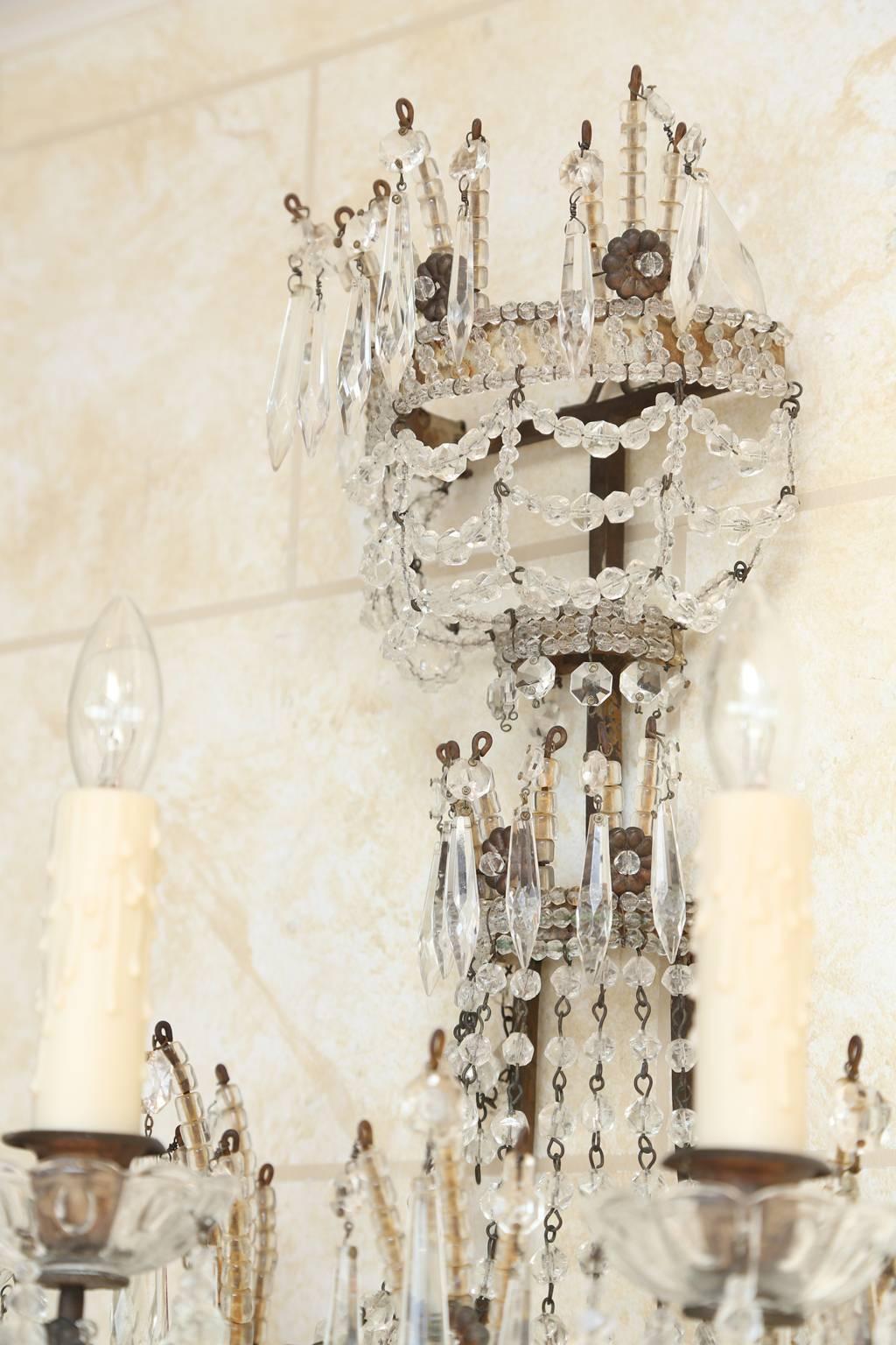 Métal Paire d'appliques à trois lumières Marie-Thérèse en perles en vente