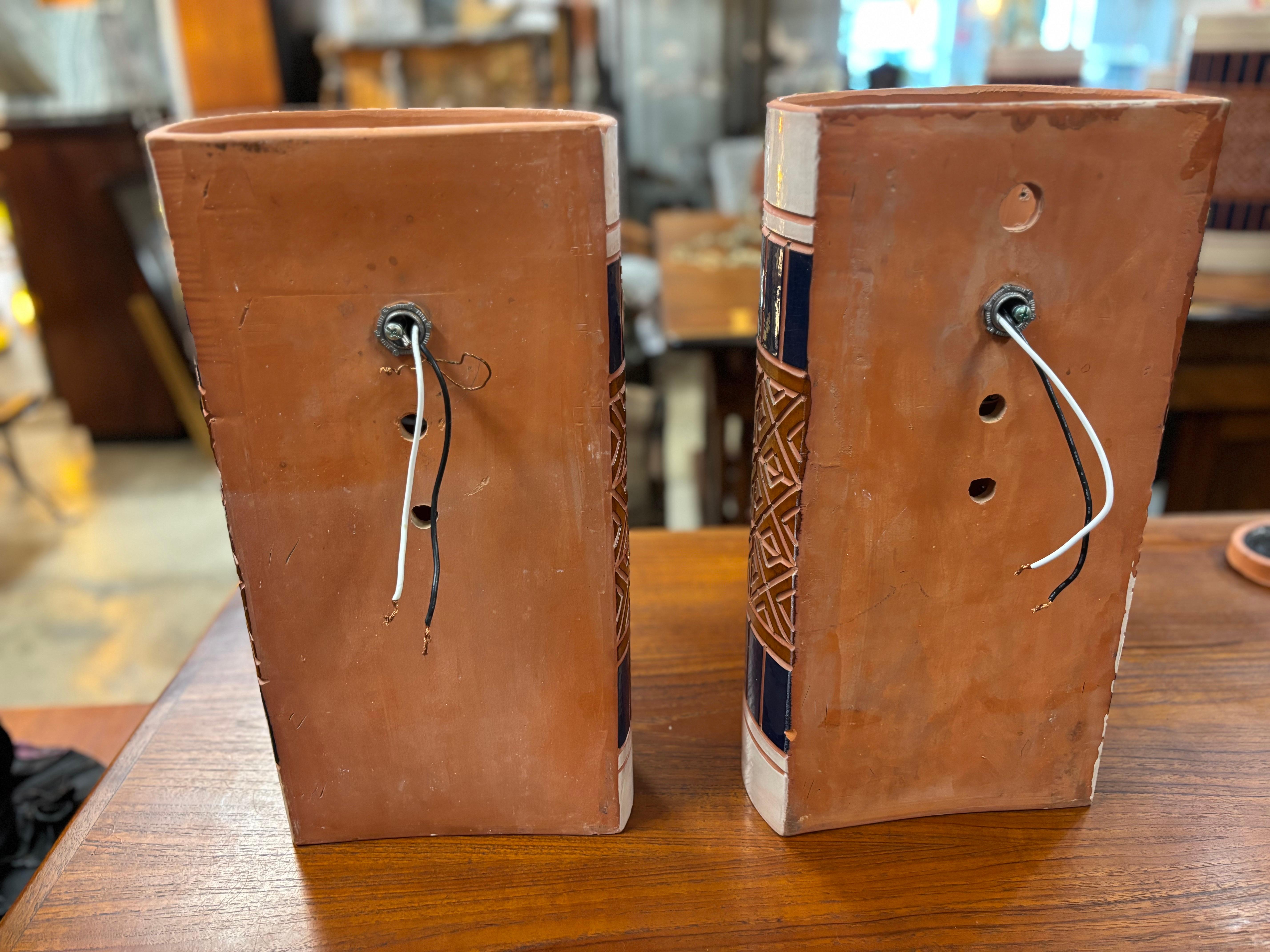 Mid-Century Modern Pair of Beaumont Mood Ceramic Wall Sconces For Sale