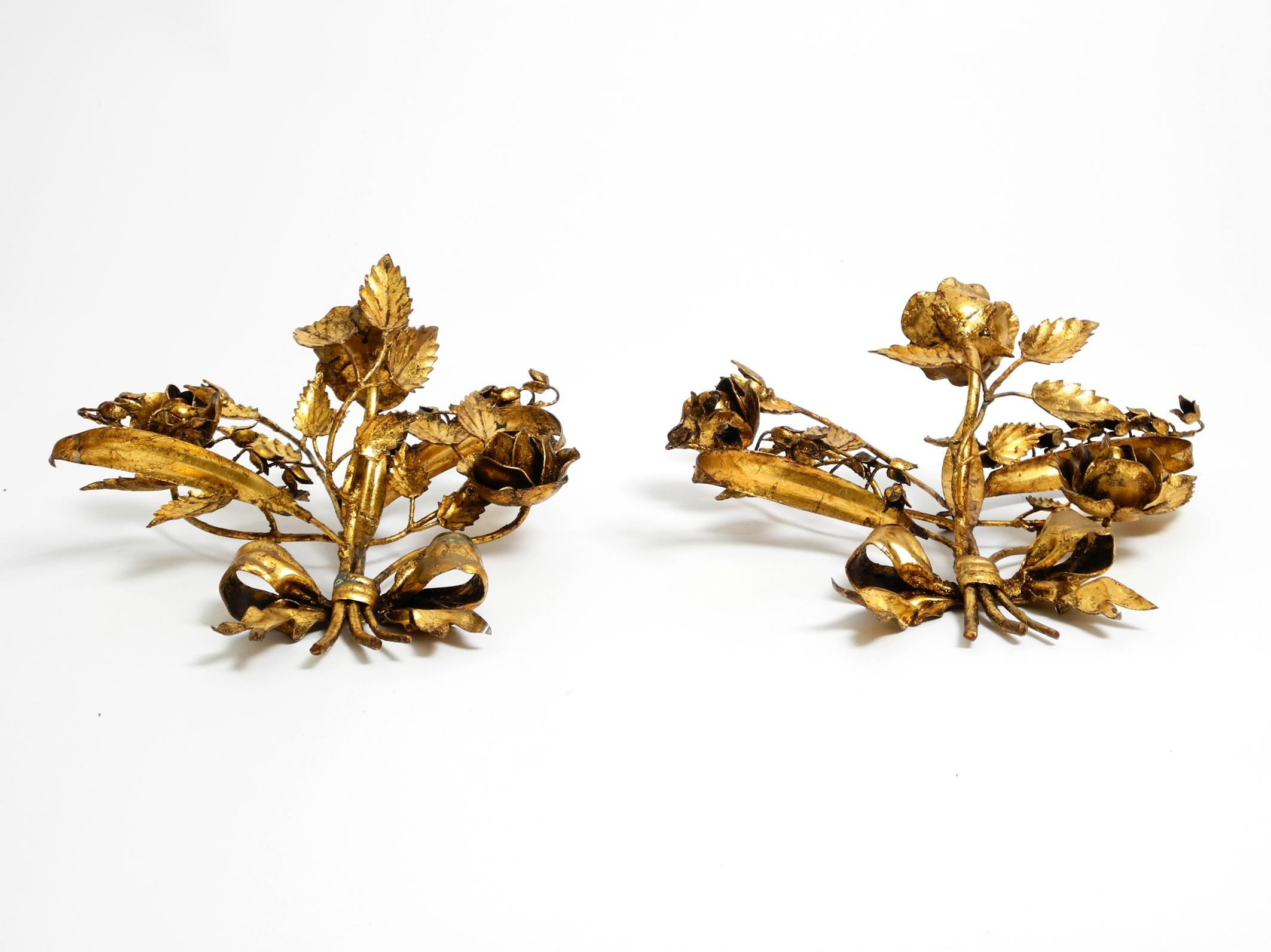 Italian Pair of beautiful 1950's gilded metal Florentine candle holders wall decoration For Sale