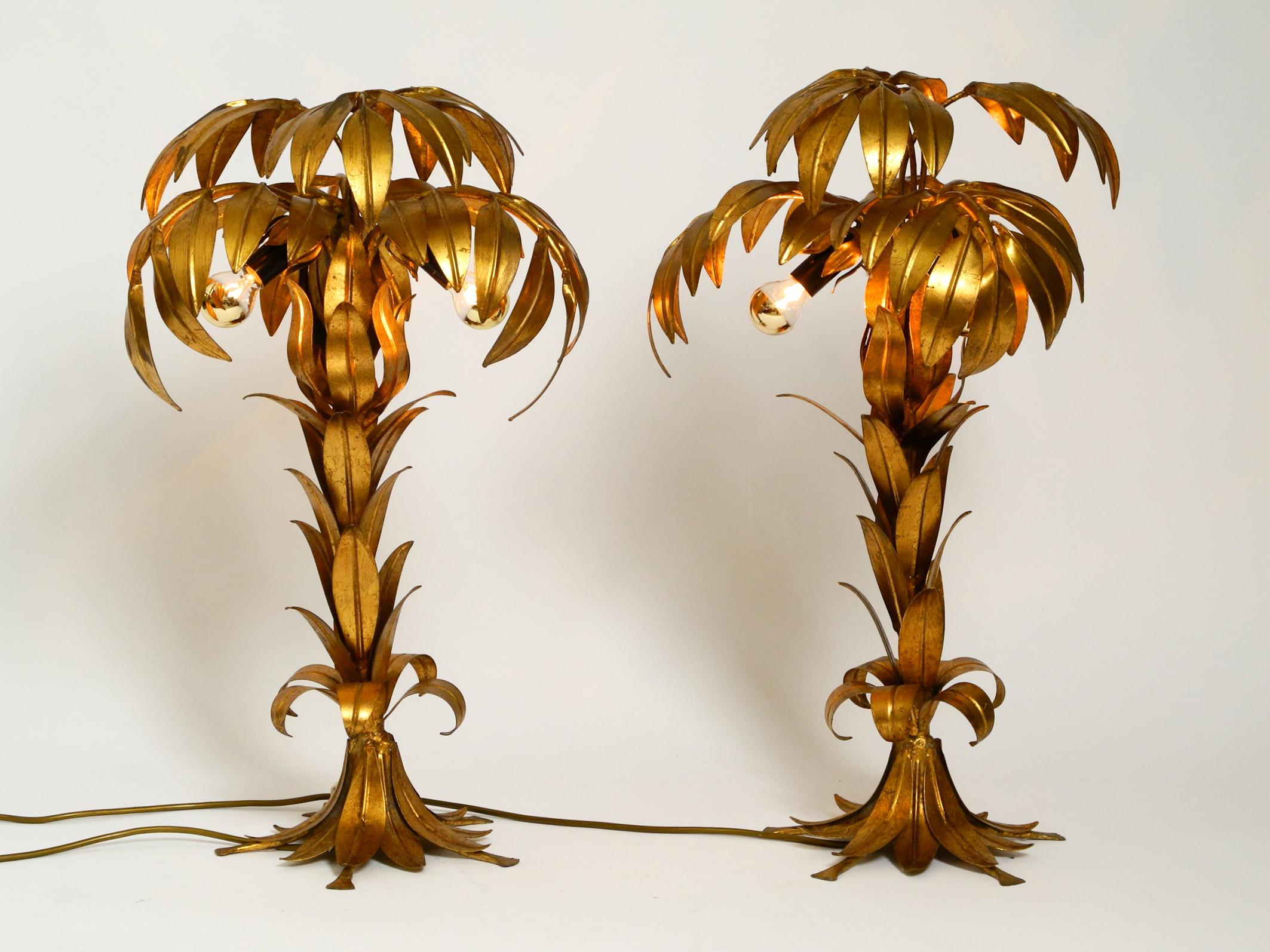 Pair of Beautiful 1970s Gold-Plated Metal Palm Table Lamps by Hans Kögl For Sale 10