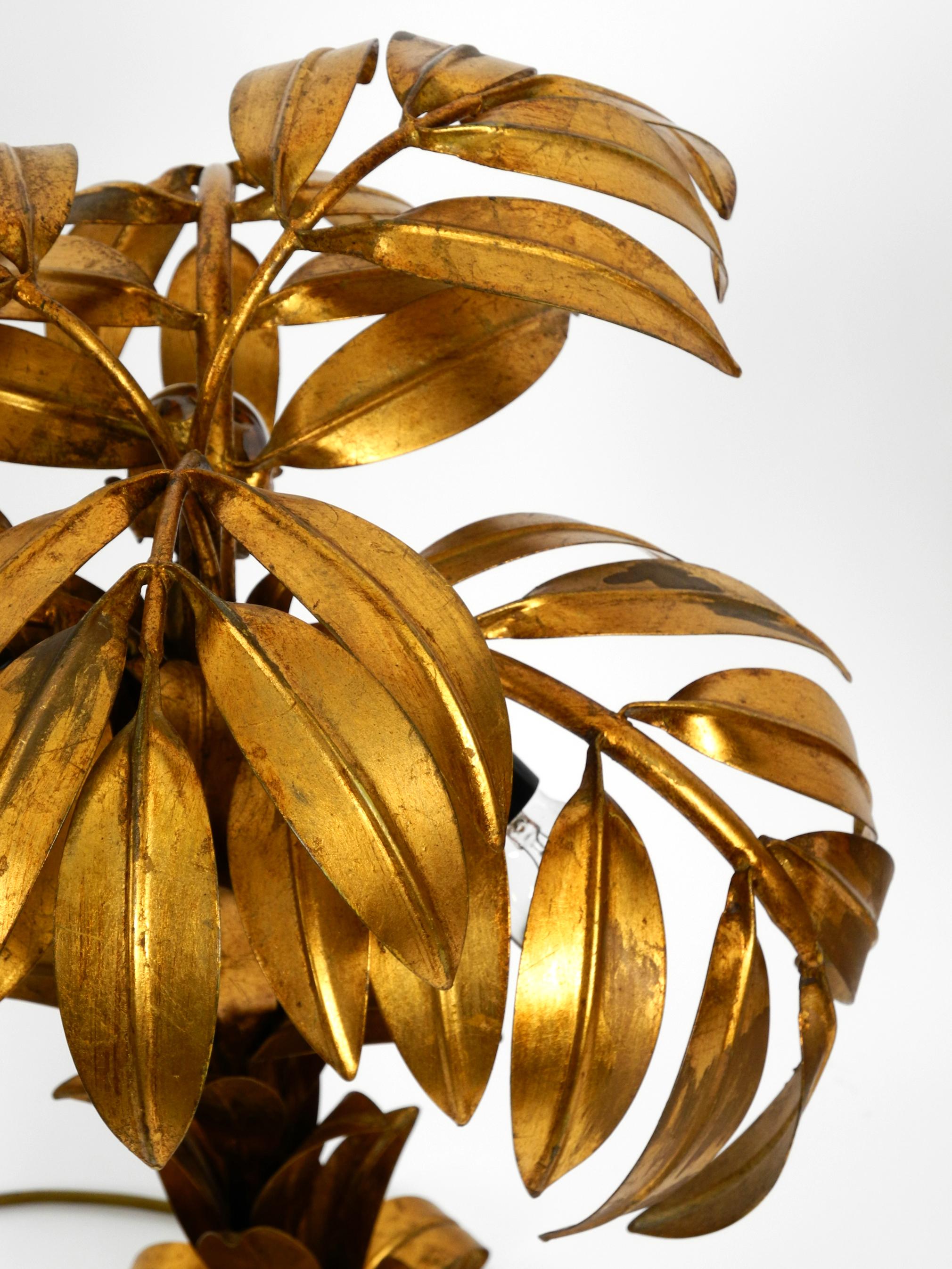 Pair of Beautiful 1970s Gold-Plated Metal Palm Table Lamps by Hans Kögl For Sale 1