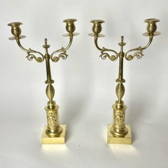 Paire de magnifiques candélabres en laiton. Karl Johan, Empire suédois vers 1820