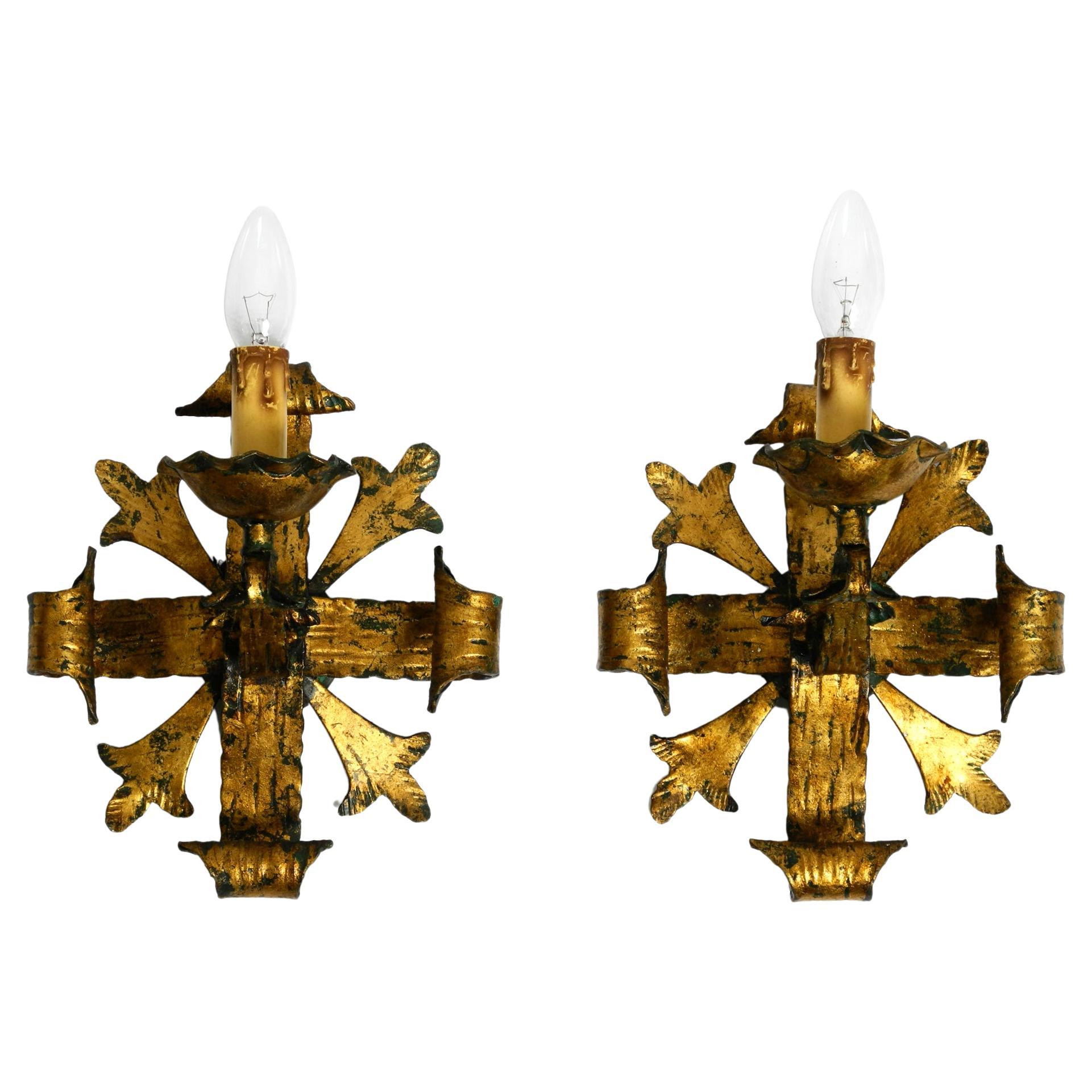 Pair of beautiful heavy 1960s gilded iron wall lamps in Brutalist design For Sale