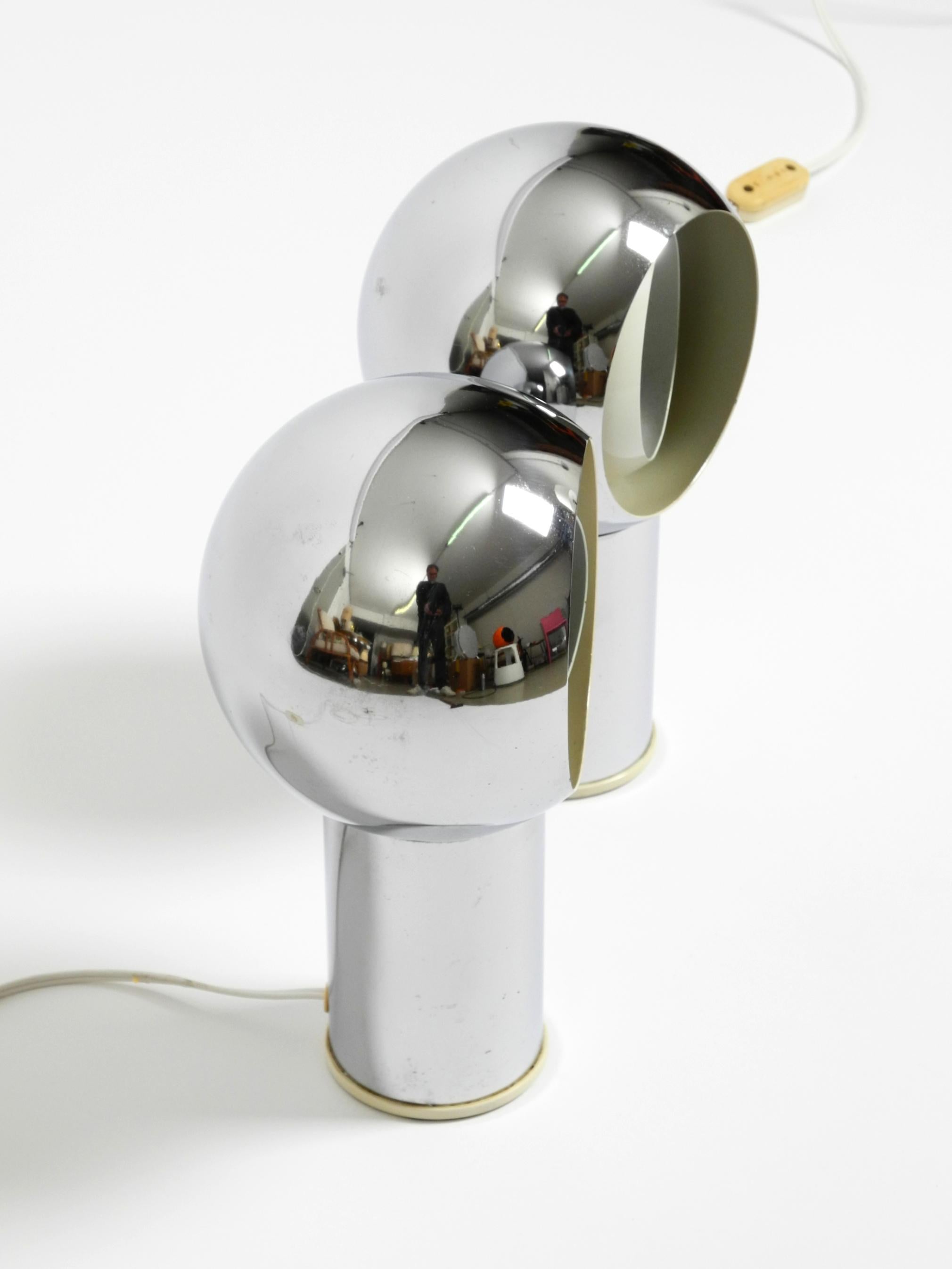 Pair of beautiful large Mid Century Space Age chrome table lamps - Made in Italy im Angebot 7