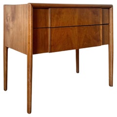 Pair of Beautiful Mid Century Modern 2 drawer Walnut nightstands by Barney Flagg