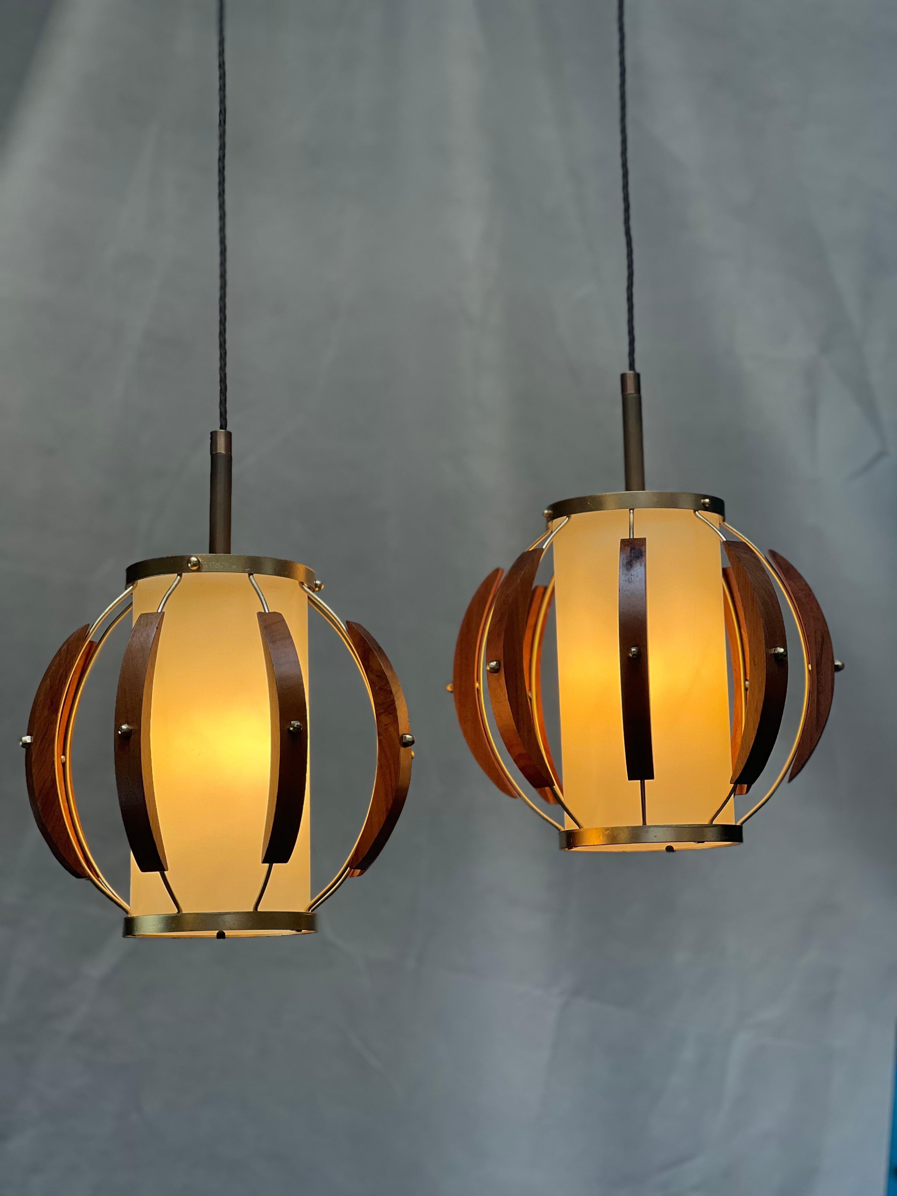 American Pair of Beautiful Midcentury Pendants, Fully Rewired For Sale