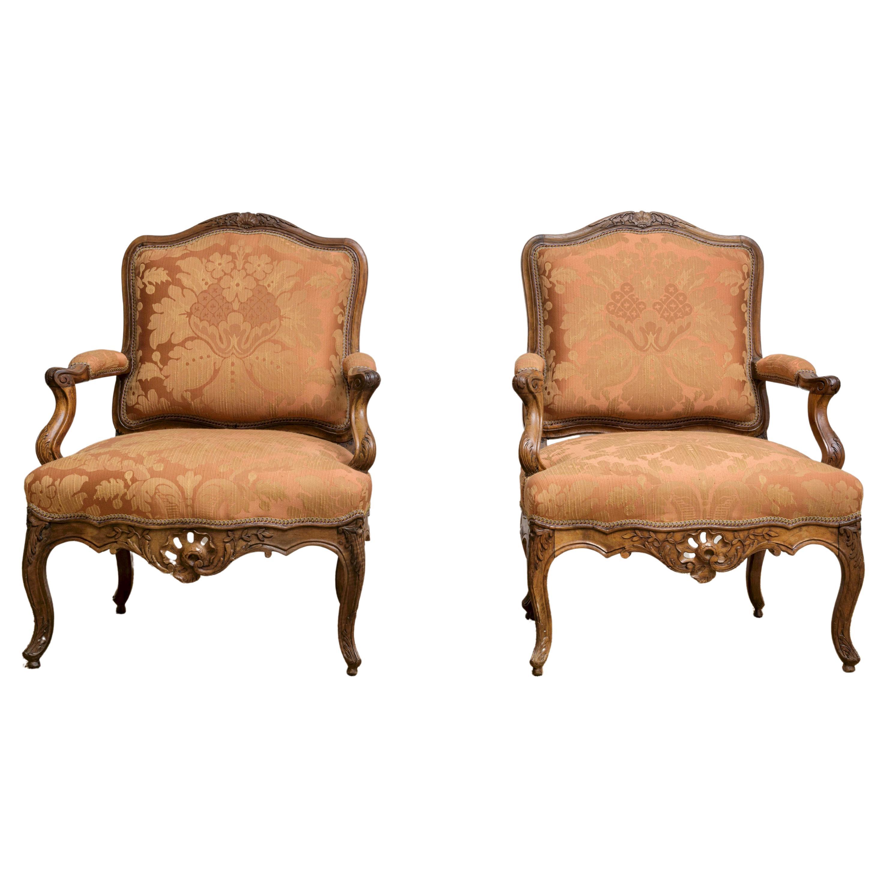 Pair of beautiful period Louis XV Walnut Armchairs 