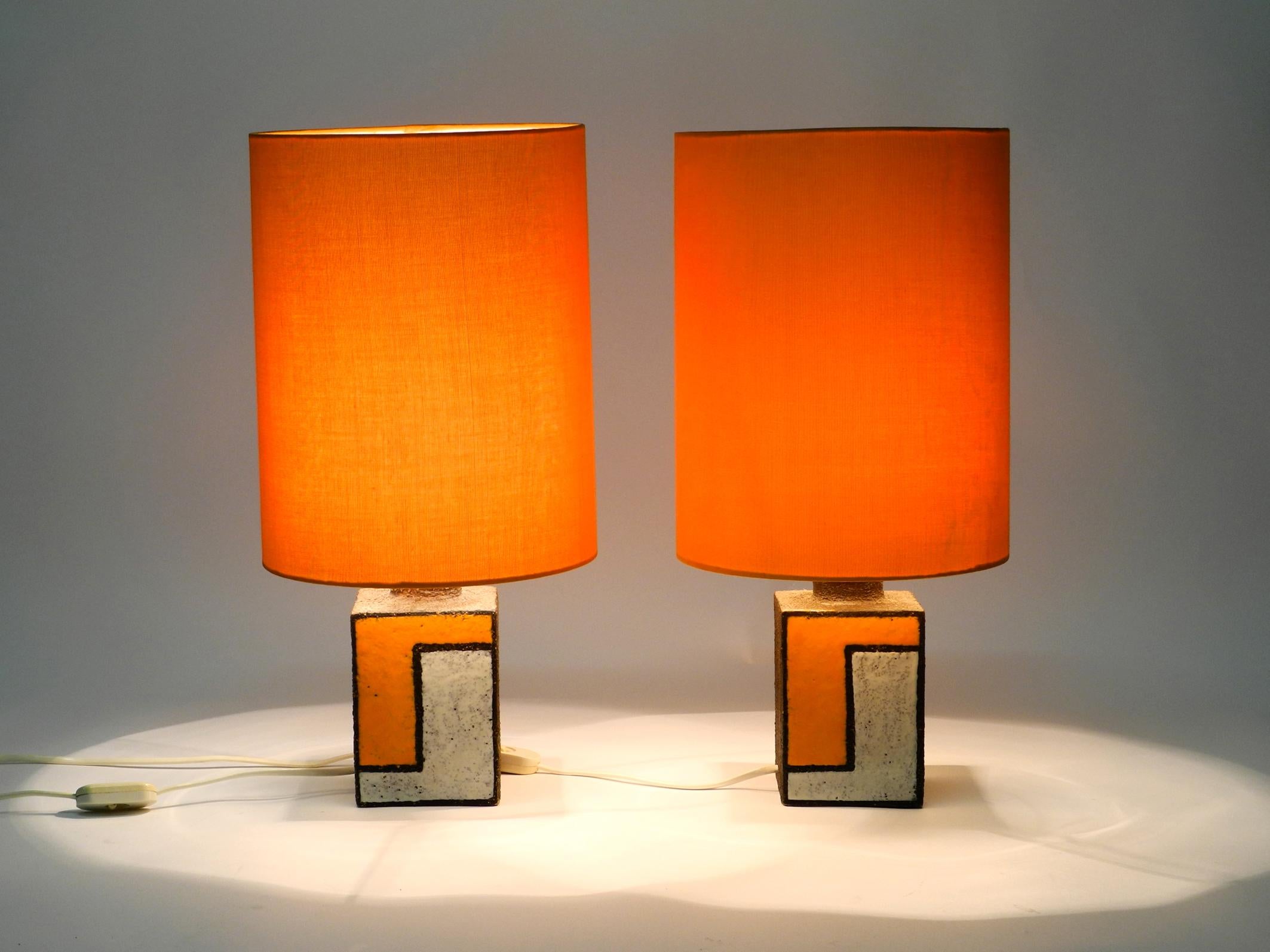 Pair of Beautiful Rare Italian 1960s Ceramic Table Lamps In Good Condition In München, DE