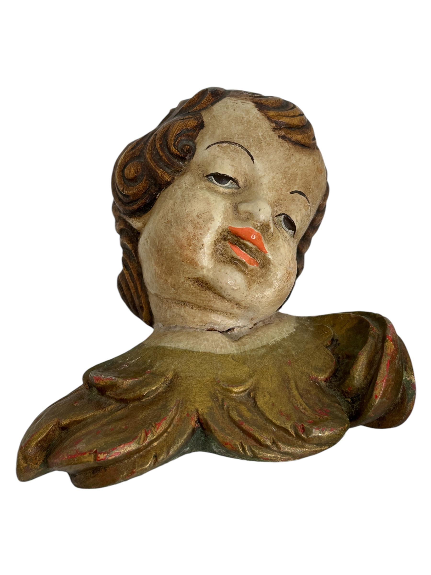 Pair of beautiful Wood Carved Cherub Angel Heads, Vintage German, 1960s For Sale 7
