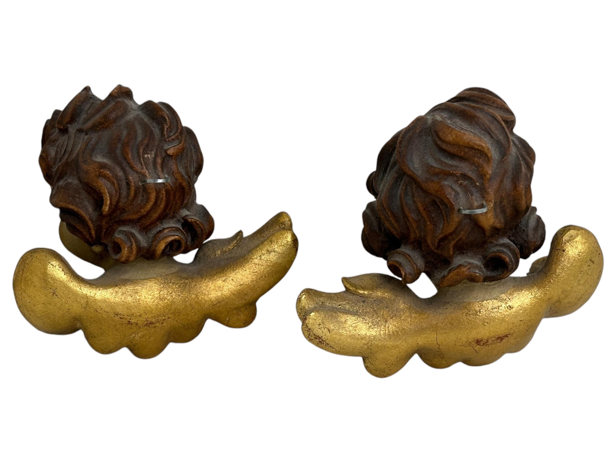 Pair of beautiful Wood Carved Cherub Angel Heads, Vintage German, 1950s For Sale 2
