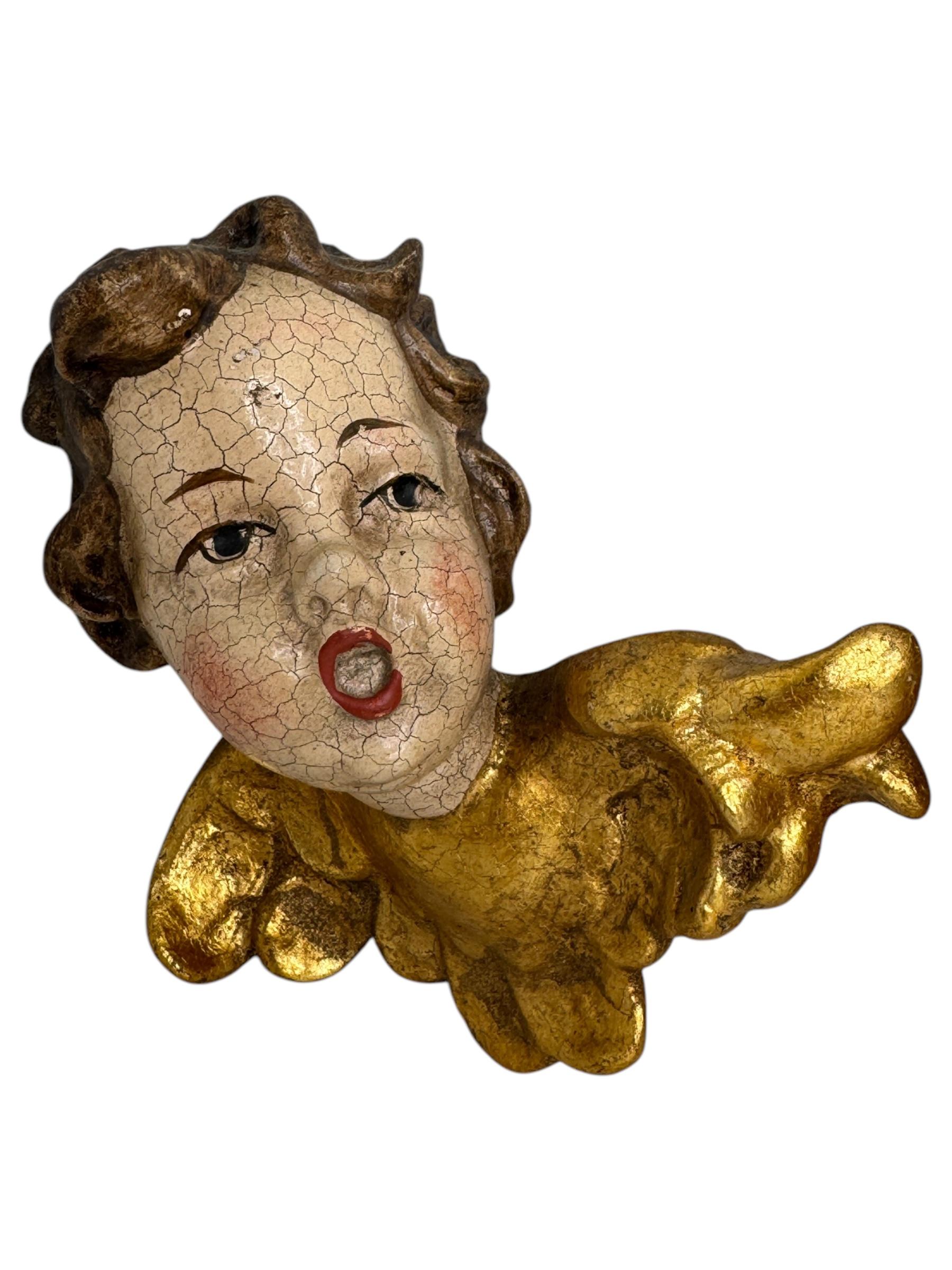 Pair of beautiful Wood Carved Cherub Angel Heads, Vintage German, 1960s For Sale 4