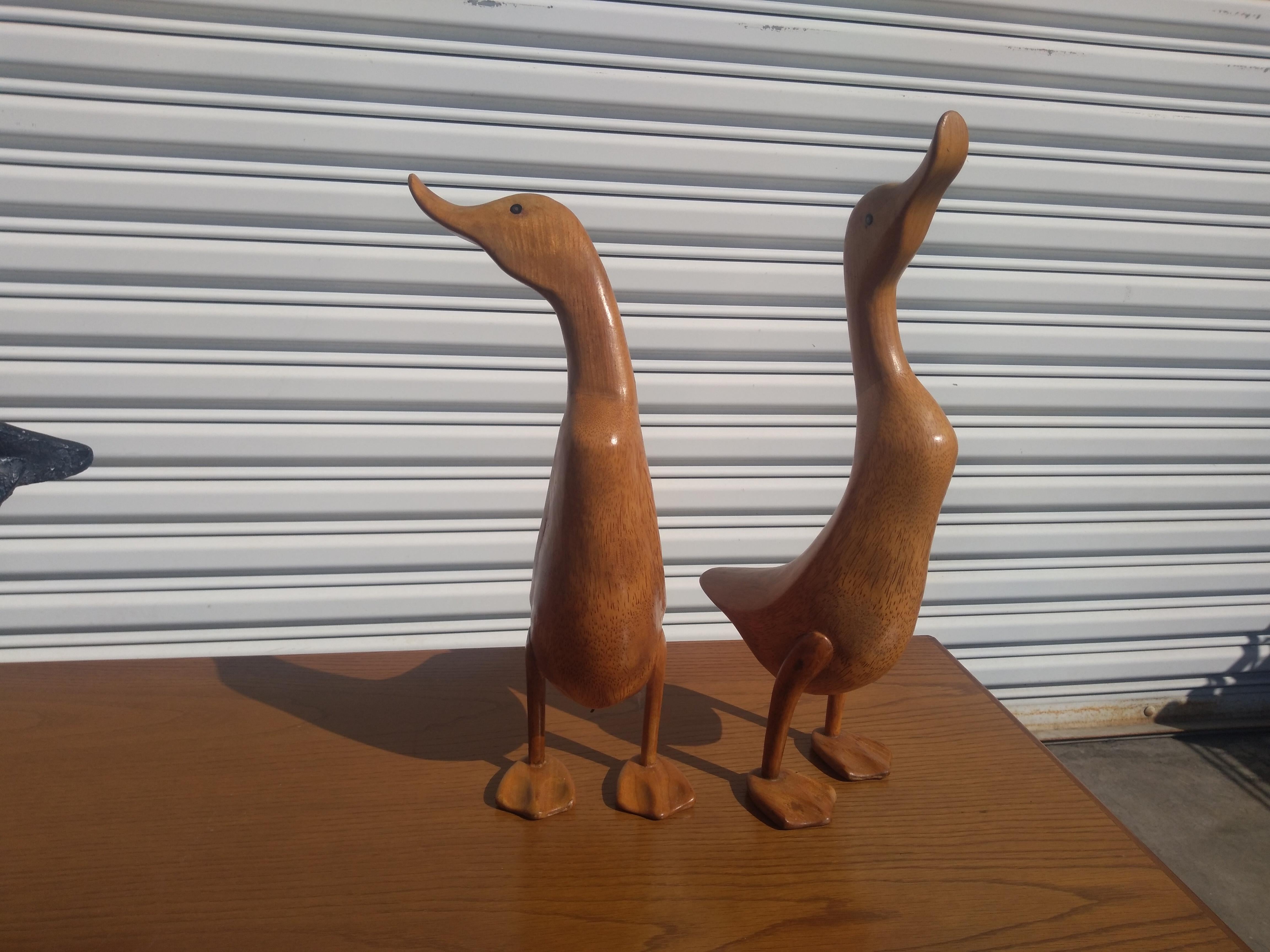 Pair of Beautifully Carved Ducks by Dcuk For Sale 3