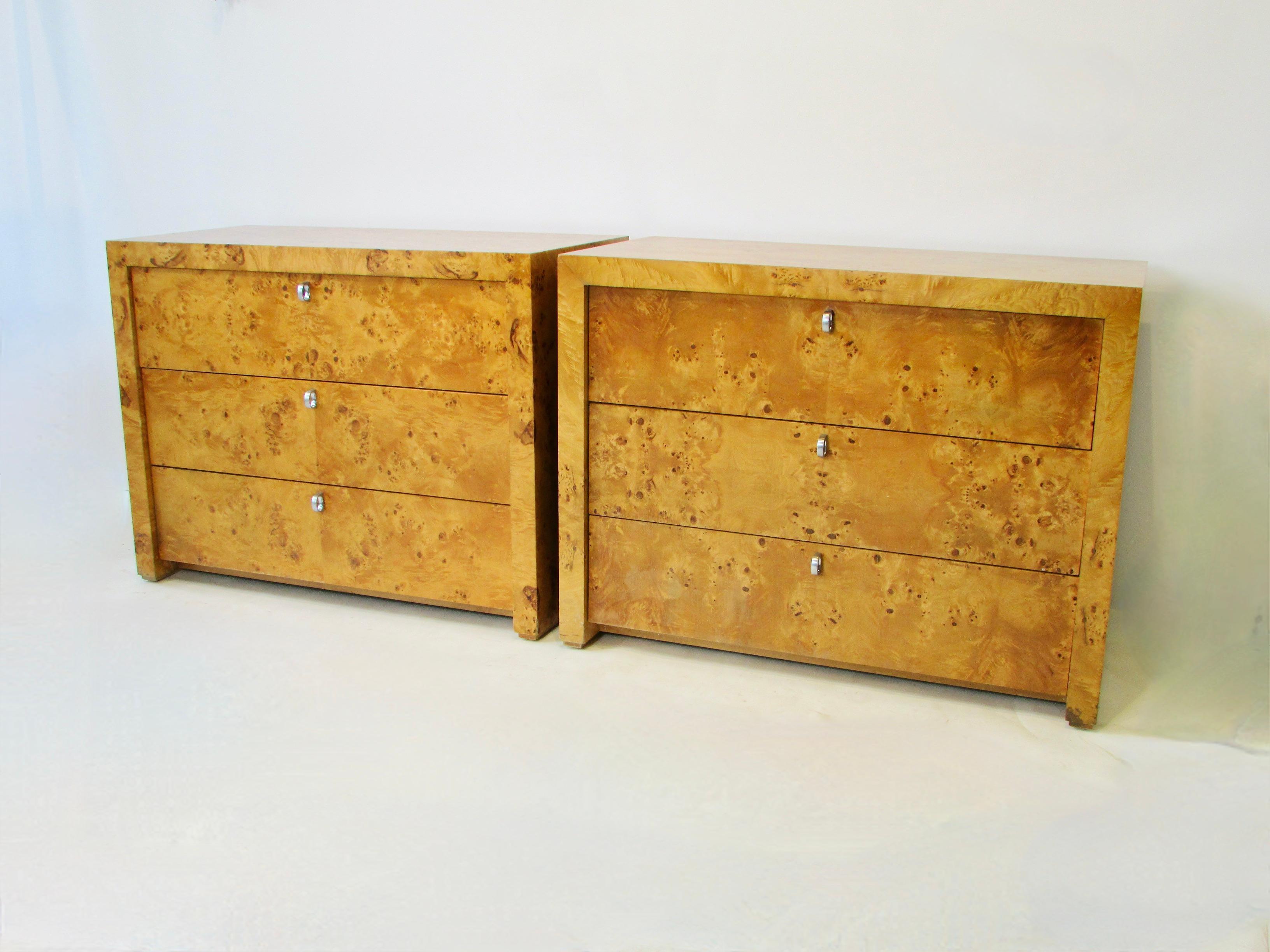 Pair of Beautifully Grained Blonde Burl Three Drawer Chests Stamped Hekman 8