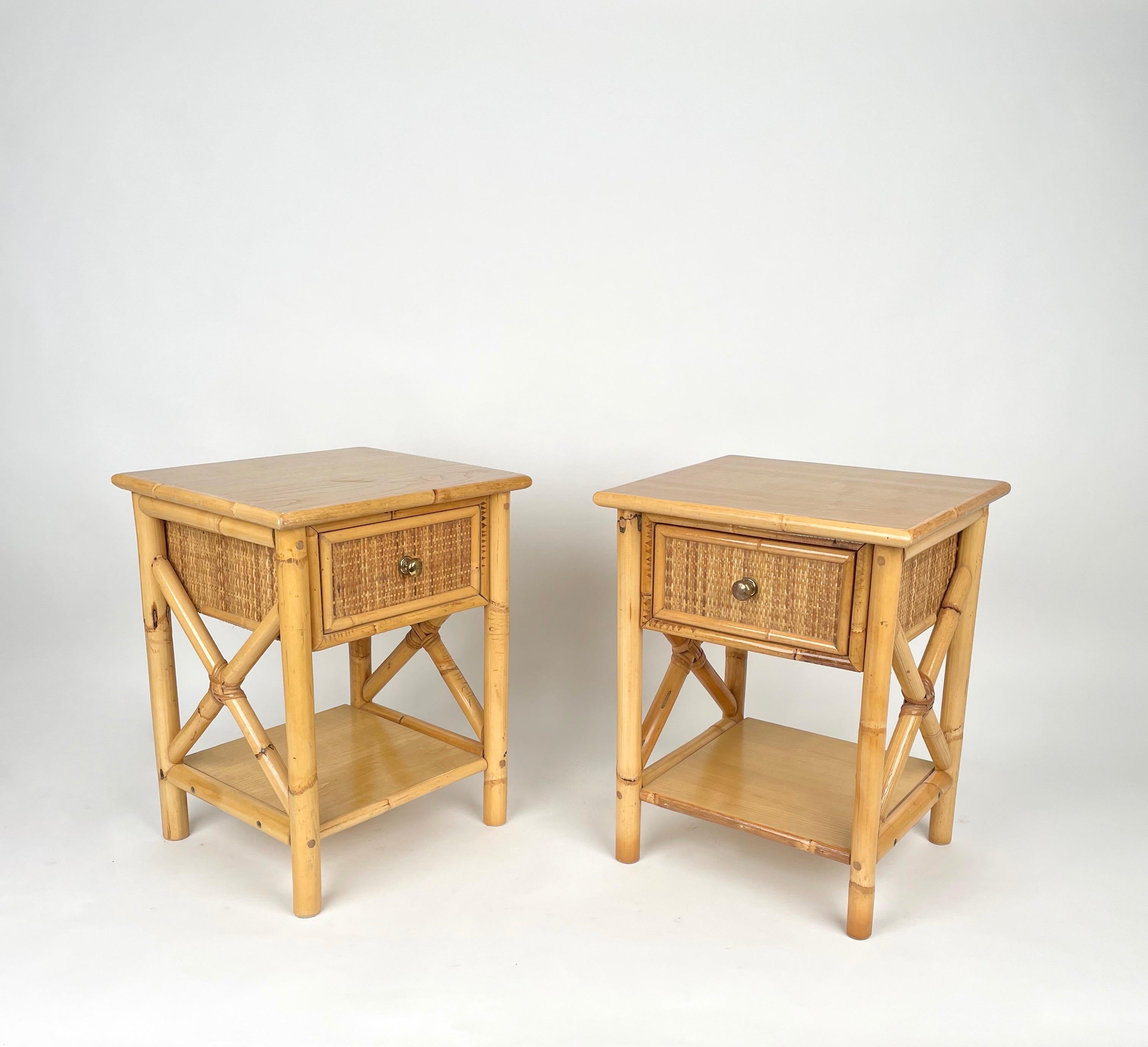 Paire de tables de chevet en bambou, rotin et bois, Italie, annes 1980 Bon état - En vente à Rome, IT
