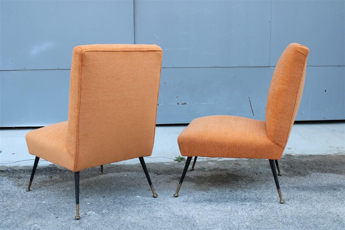 Mid-Century Modern Pair of Bedroom Chairs Gigi Radice Minotti Velvet Orange Brass and Metal Feet For Sale