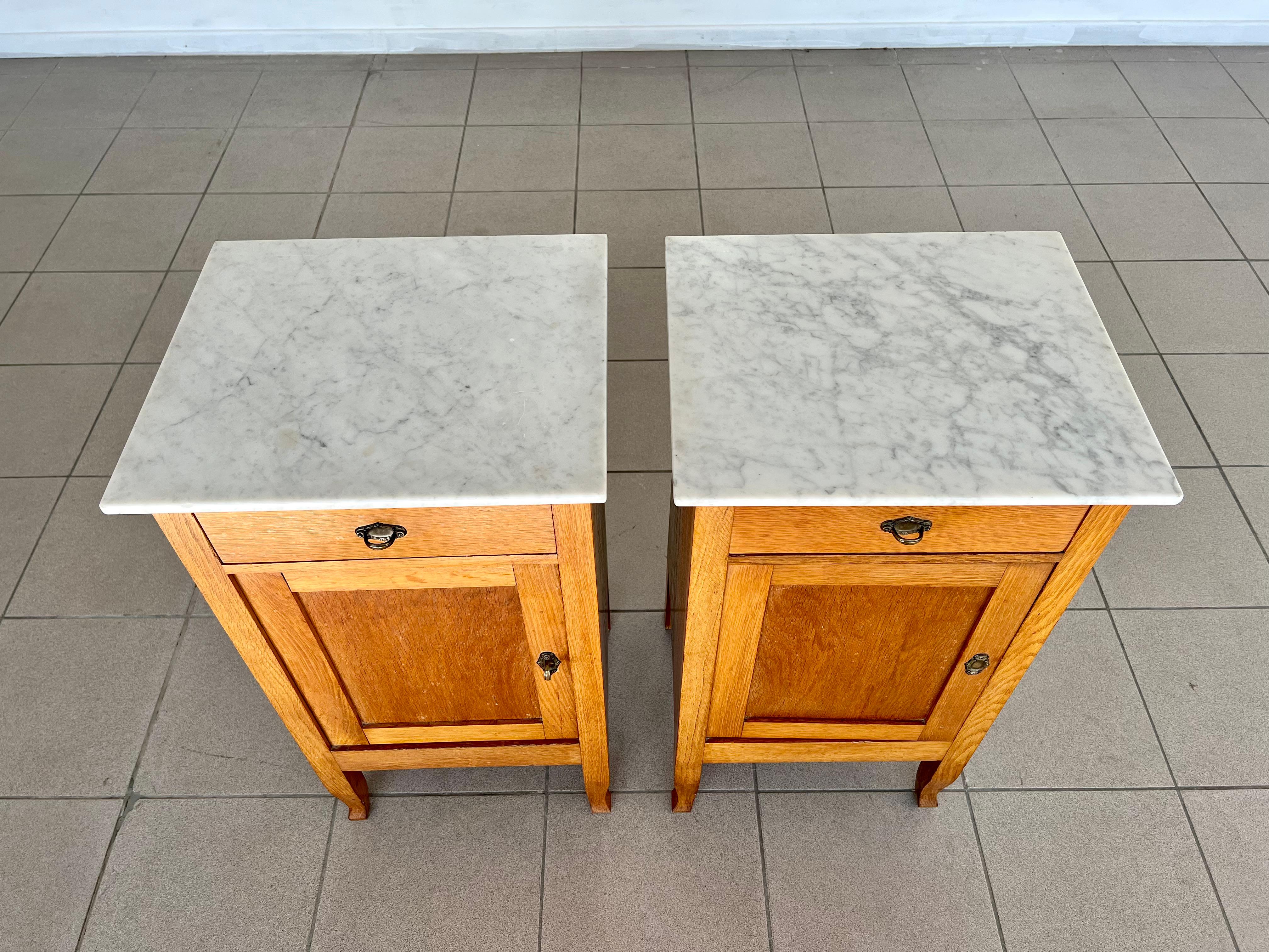 French Pair of Bedside Cabinets or Nighstands With Marble Tops For Sale