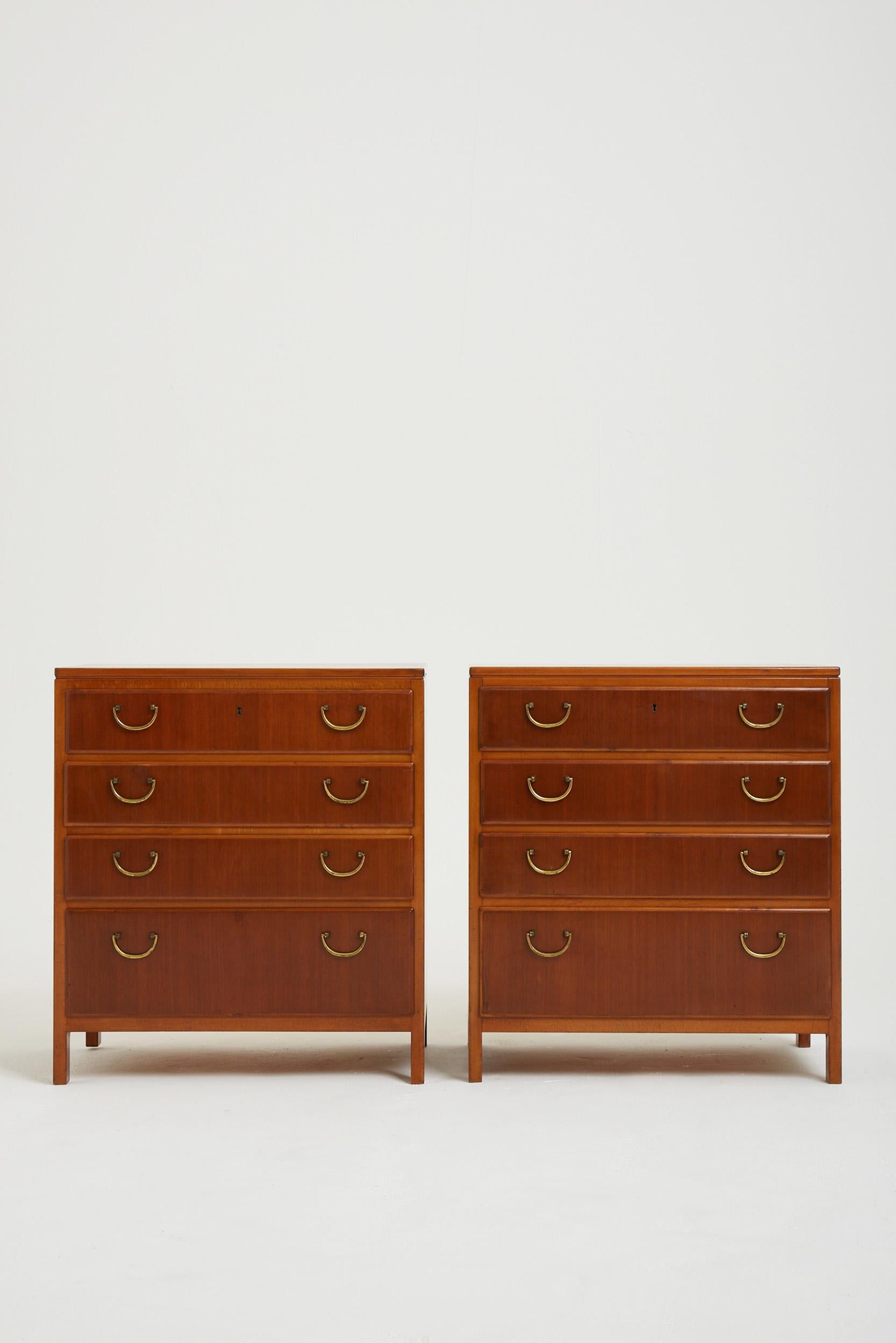 A pair of bedside chests of drawers David Rosen for Nordiska Kompaniet.
Dated 1957, Sweden.
 