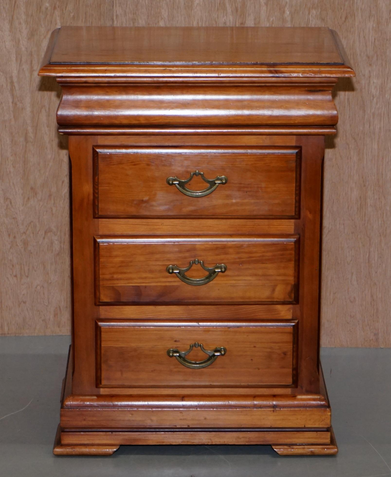 Pair of Bedside Table Drawers with Four Drawers Each, Cherry Color Wood 5