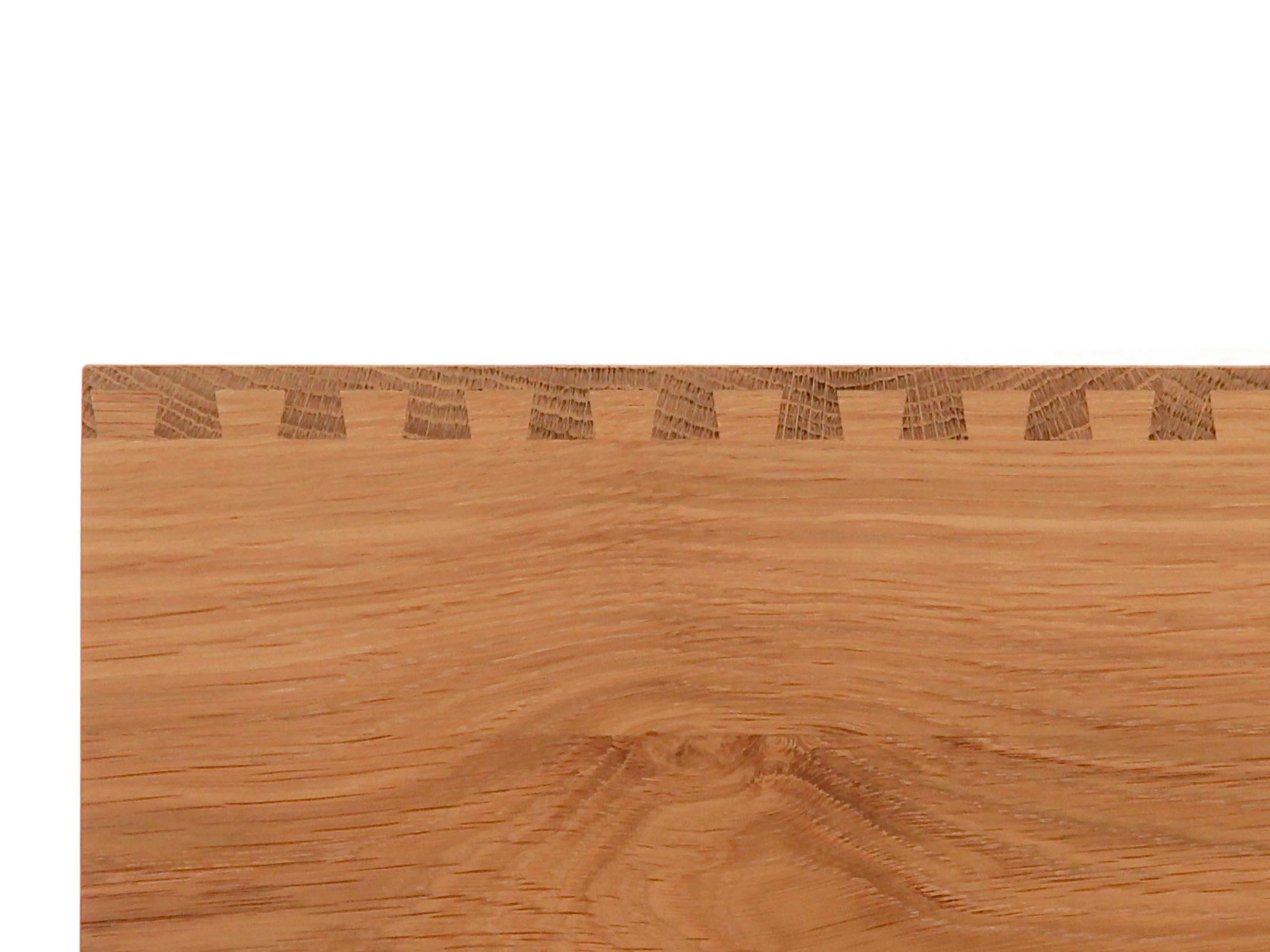 Paire de tables de chevet modèle Cosmopol. 2 tiroirs en vente 5