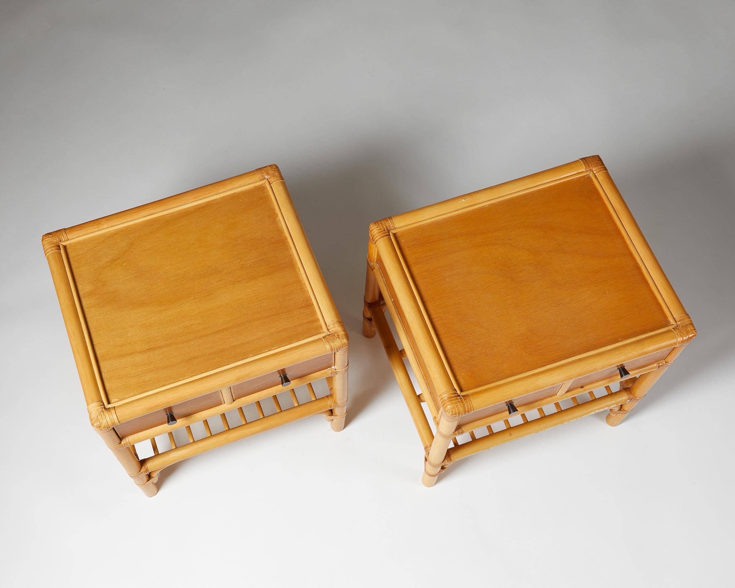 Schwedische Nachttische aus Rattan und Holz aus den 1960er Jahren - DUX Design, Mid-Century Modern im Angebot 1