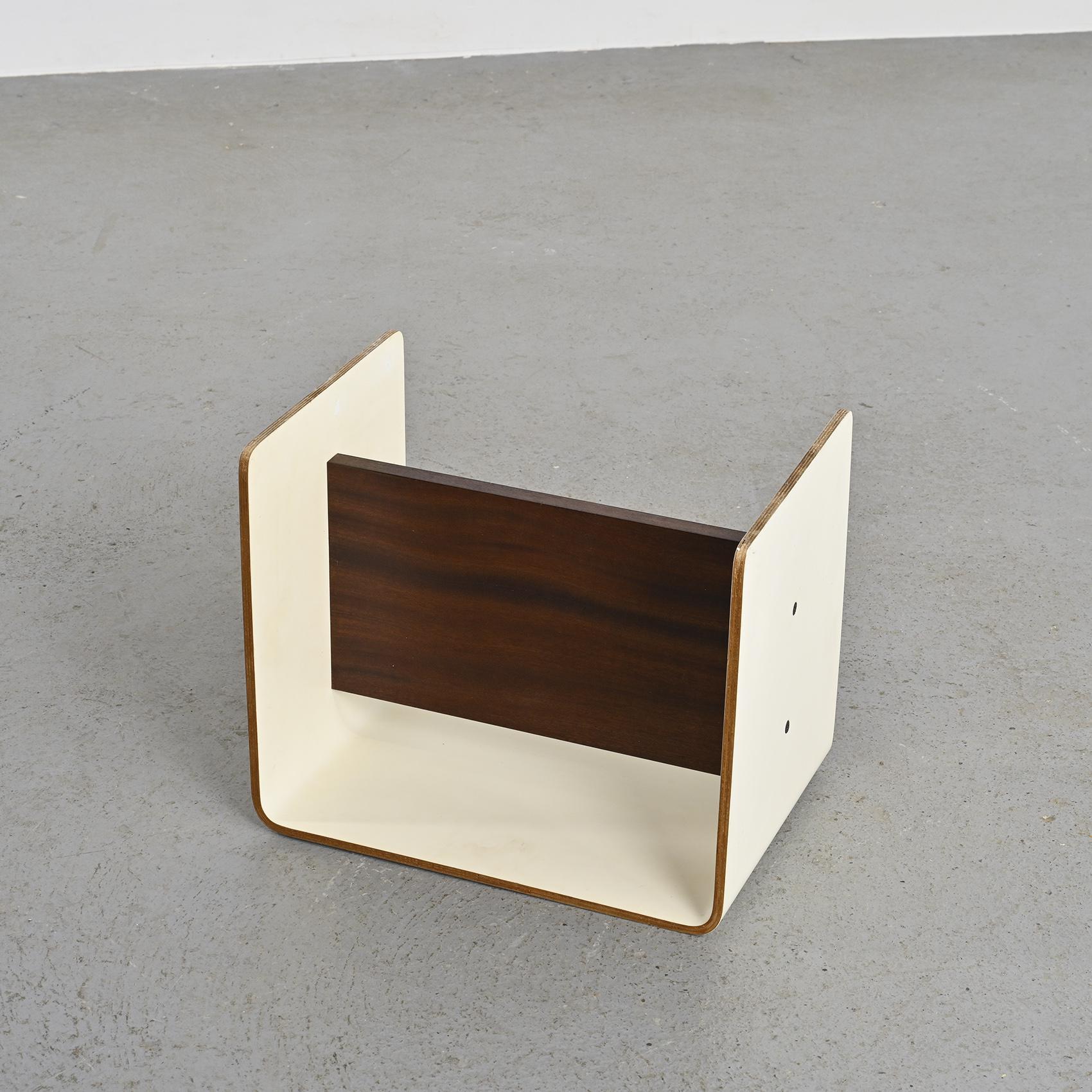 Pair of Bedside Tables by Pierre Guariche, circa 1968 For Sale 2