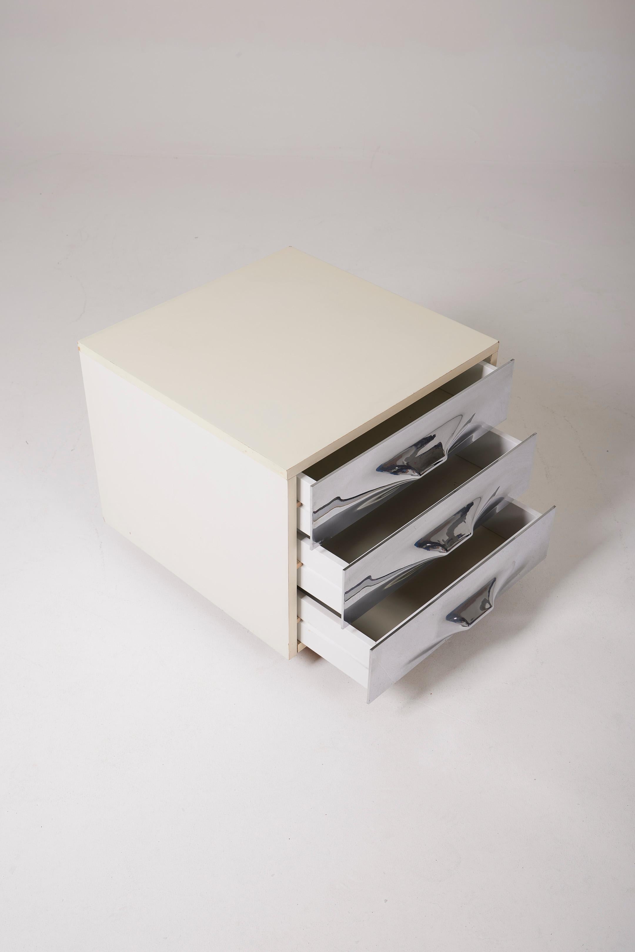 Pair of bedside tables by Raymond Loewy 5