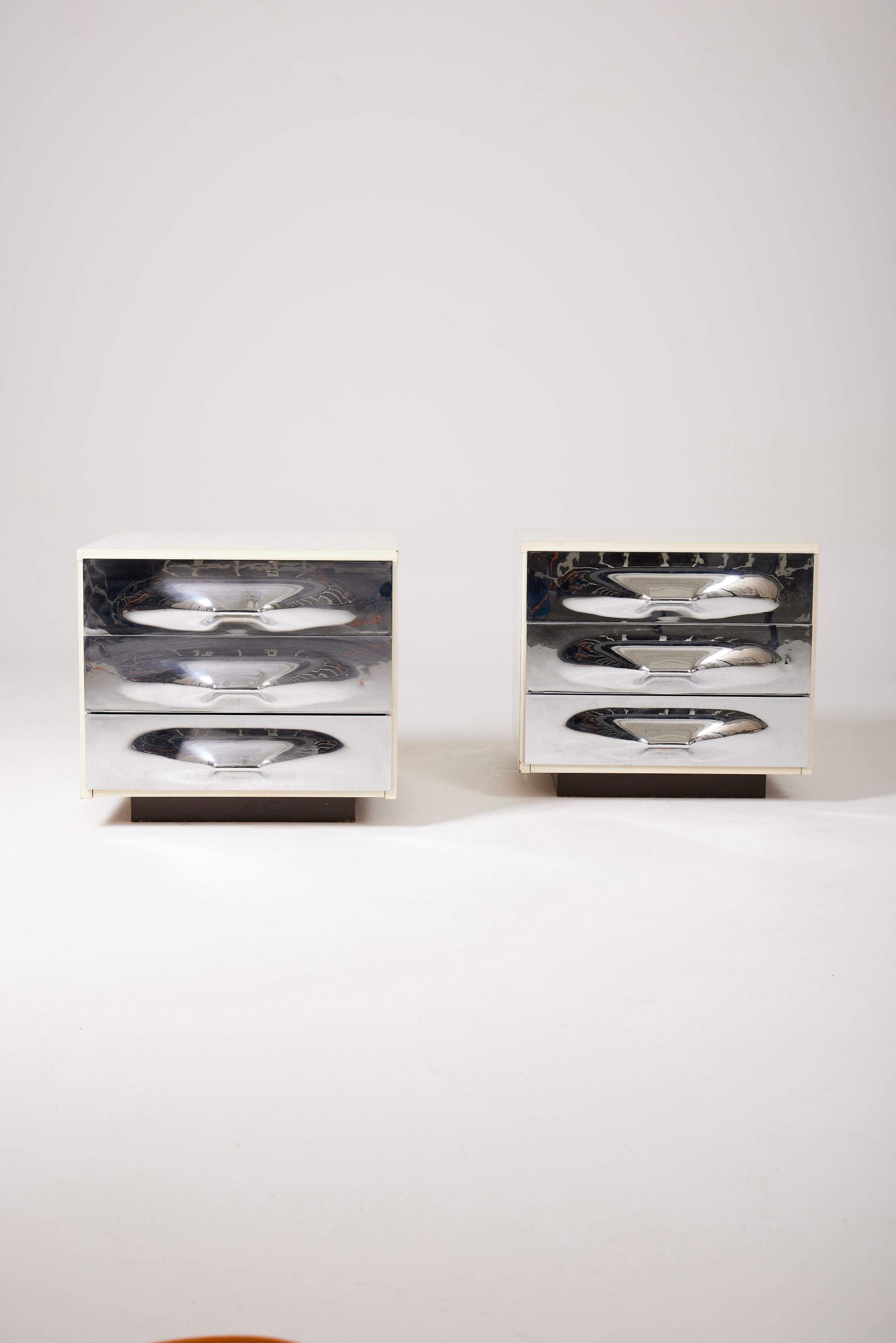 Pair of bedside tables by Raymond Loewy 11