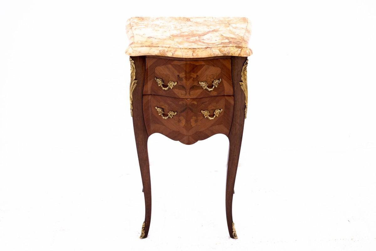 Pair of bedside tables, early 20th century, France. In Good Condition For Sale In Chorzów, PL