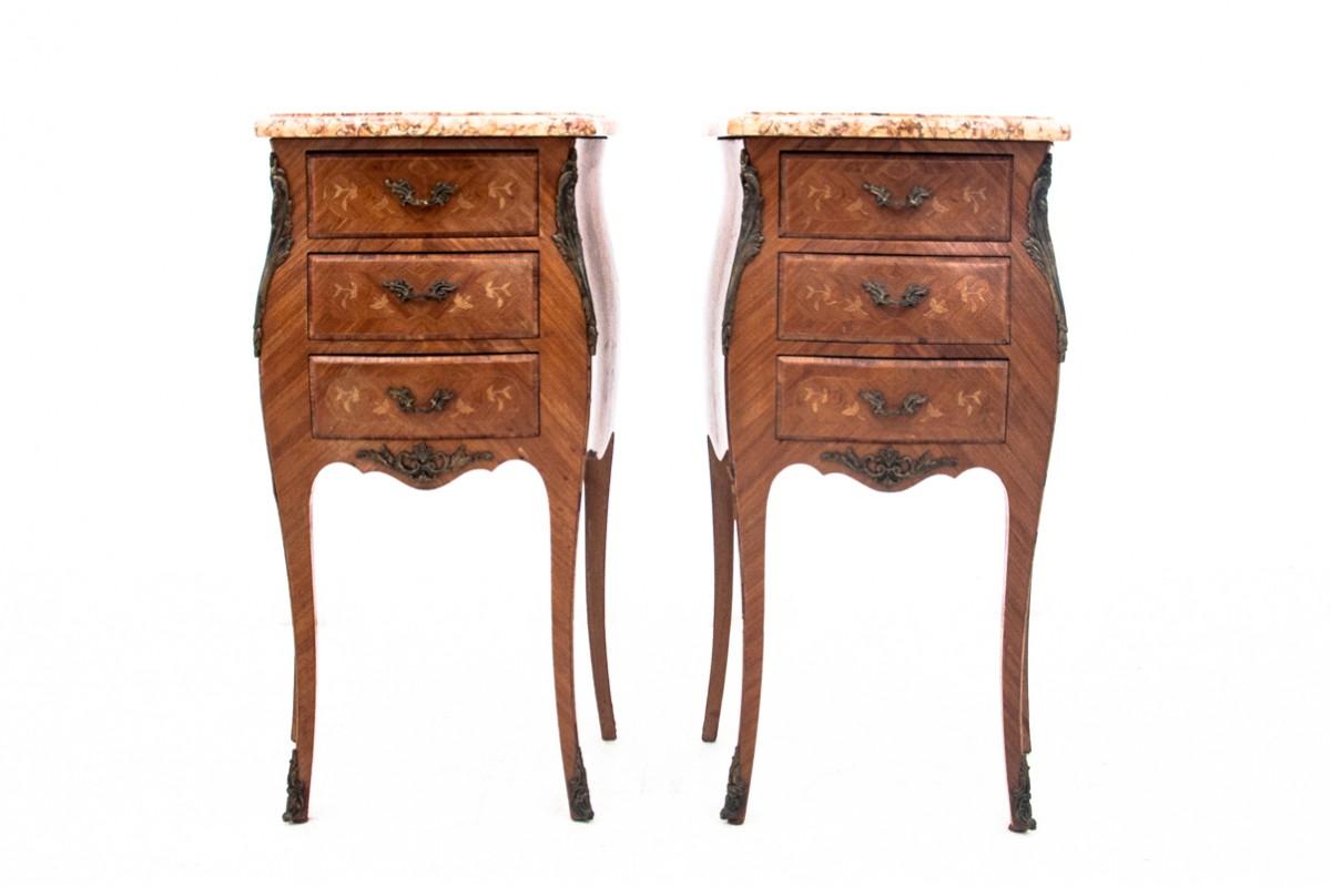 Pair of bedside tables, France, circa 1910. For Sale 7