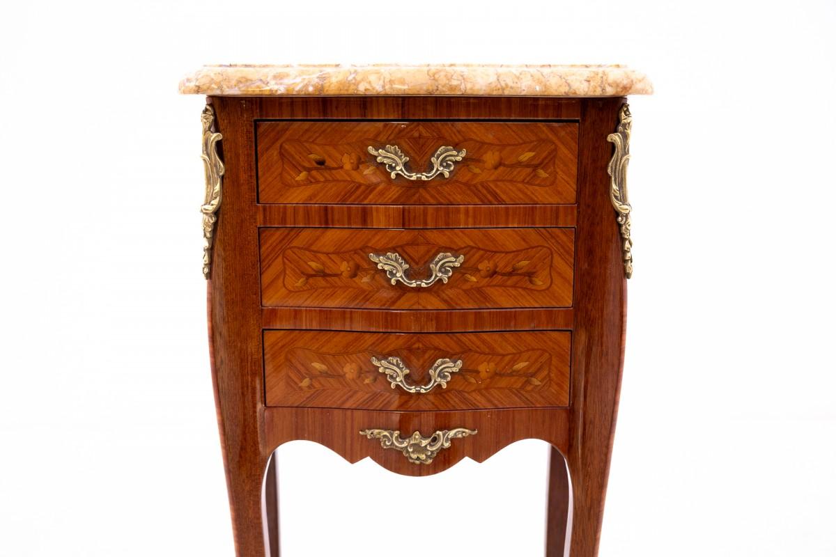Pair of bedside tables, France, early 20th century. For Sale 2