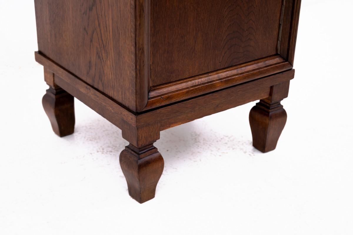 Pair of bedside tables from the early 20th century, Poland. For Sale 3