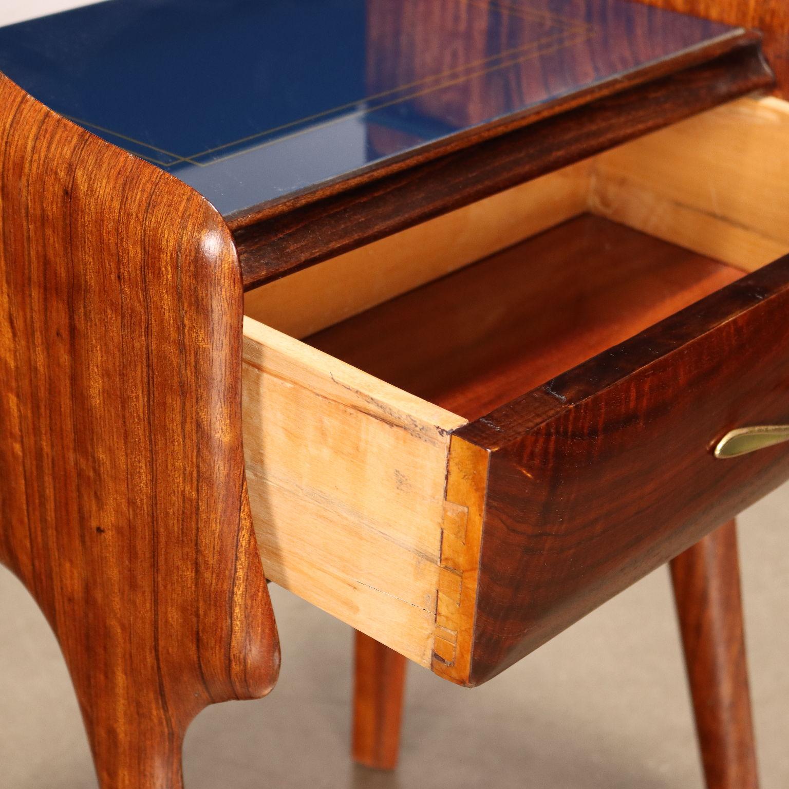 Pair of Bedside Tables Mahogany Italy 1950s In Excellent Condition In Milano, IT