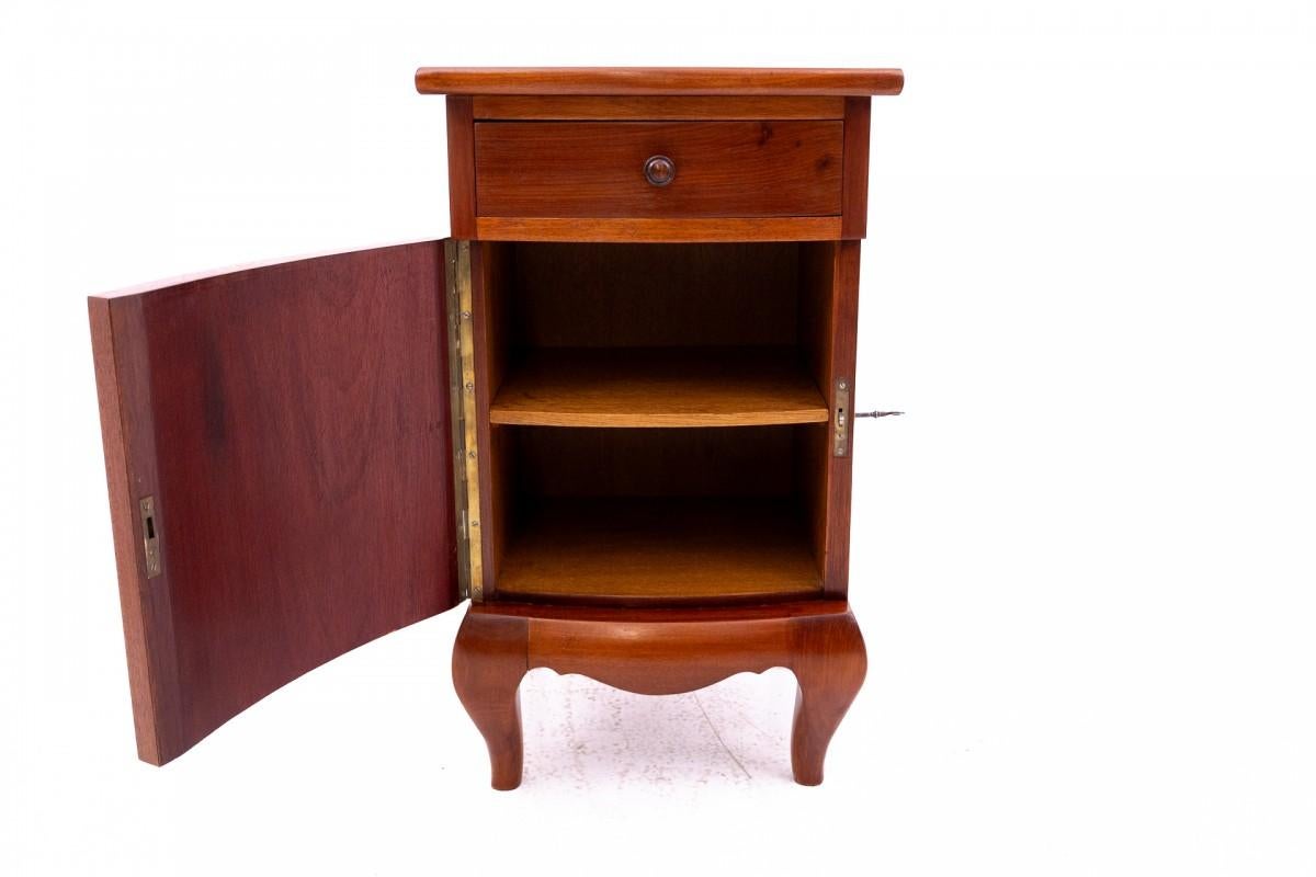 Pair of bedside tables, Poland, 1940s. For Sale 3