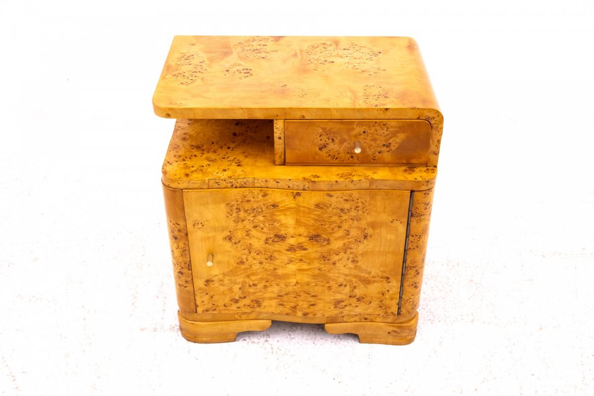 Polonais Paire de tables de chevet, Pologne, vers 1940. en vente