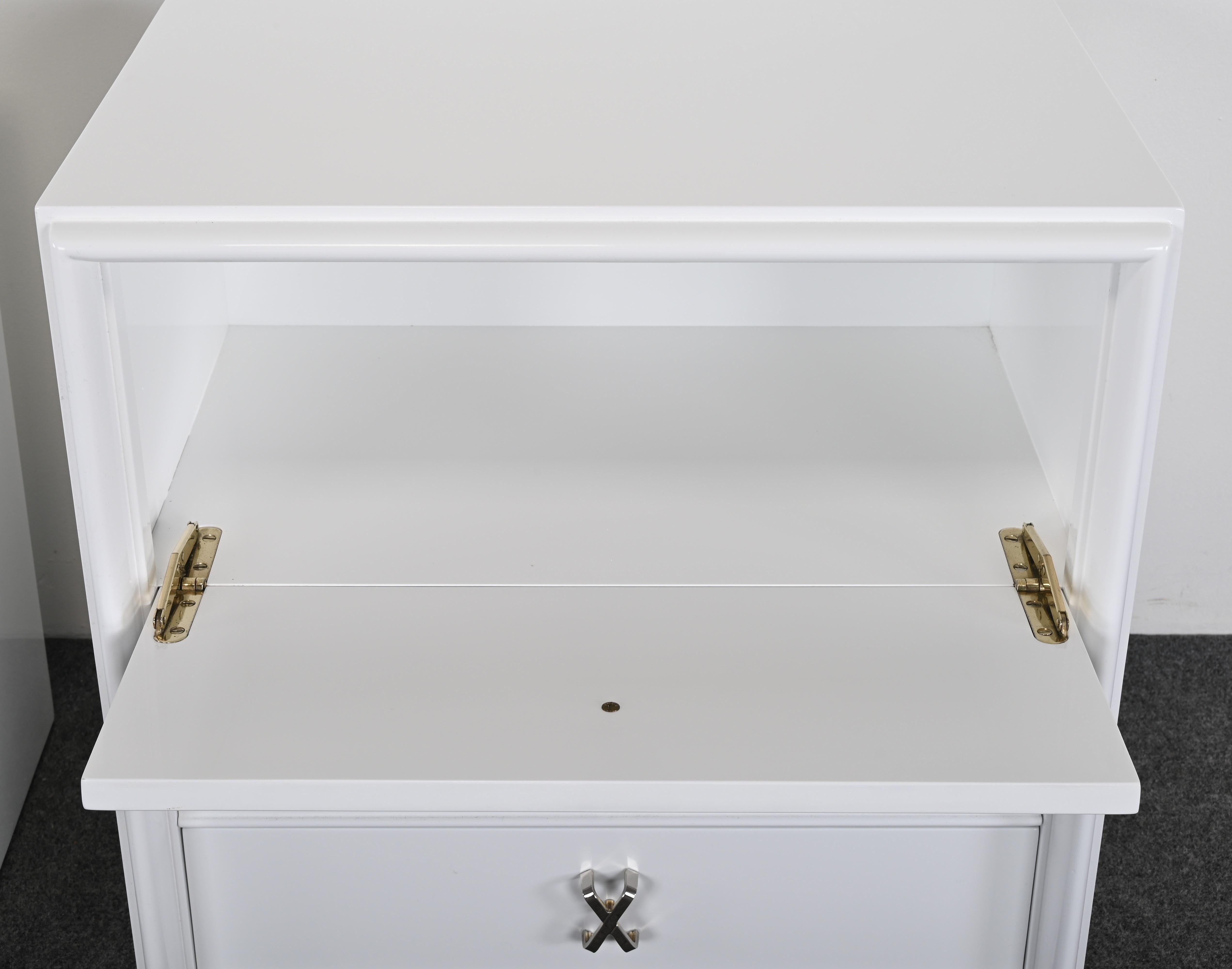 Pair of Bedside Tables with Silver X-Pulls by Paul Frankl, 1950 For Sale 5