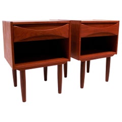 Pair of Bedsidetables in Teak of Danish Design from the 1960s