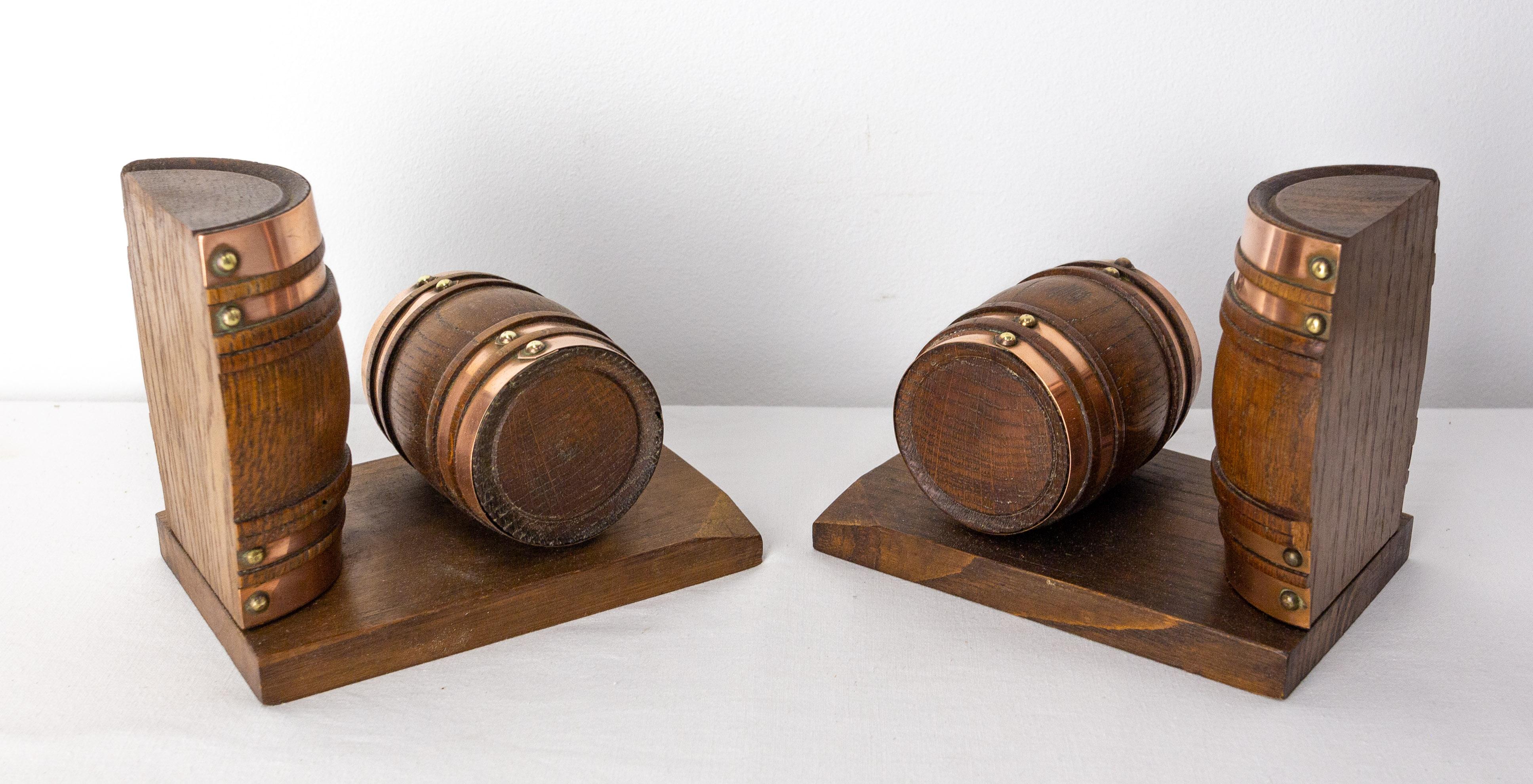 French Pair of Beech and Copper Barrel Bookends, France, circa 1940 For Sale