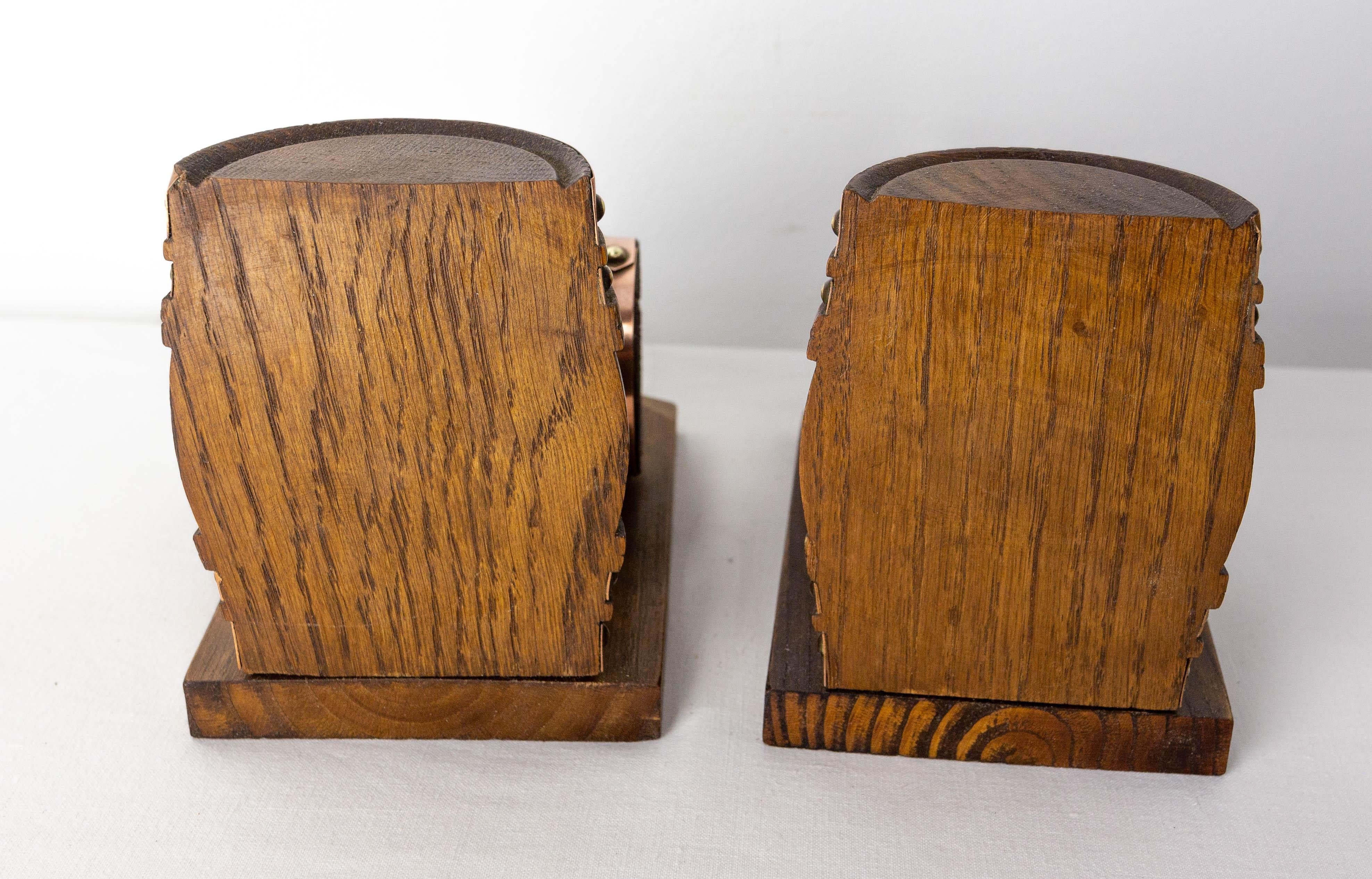 Pair of Beech and Copper Barrel Bookends, France, circa 1940 In Good Condition For Sale In Labrit, Landes