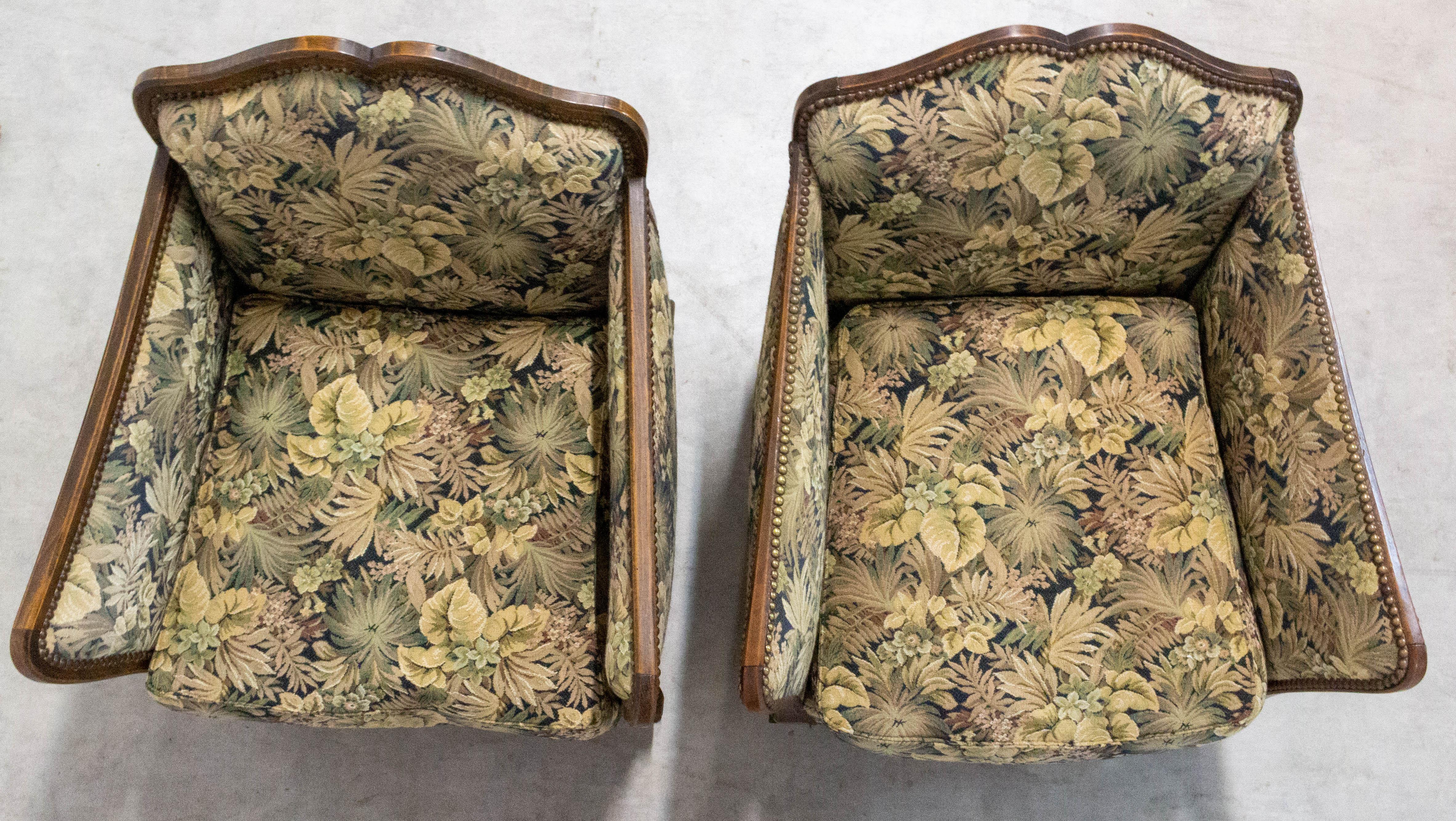 Zwei Sessel aus Buche, französisch, um frühes 20. Jahrhundert neu gepolstert zu werden (Stoff) im Angebot