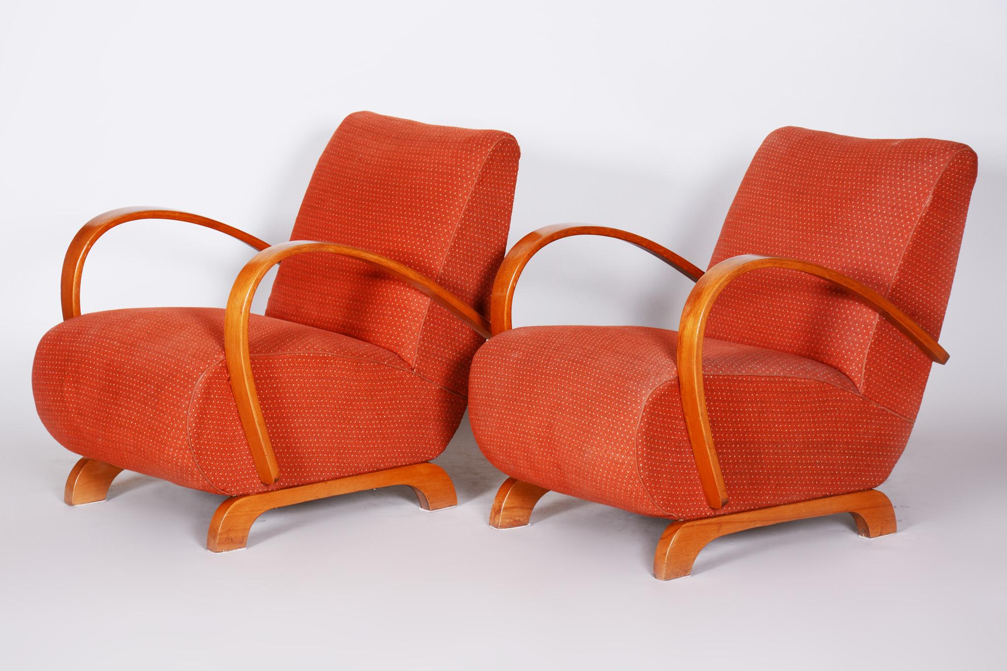 Pair of Beech Art Deco Armchairs by Jindrich Halabala, 1930s, Original Condition In Good Condition In Horomerice, CZ