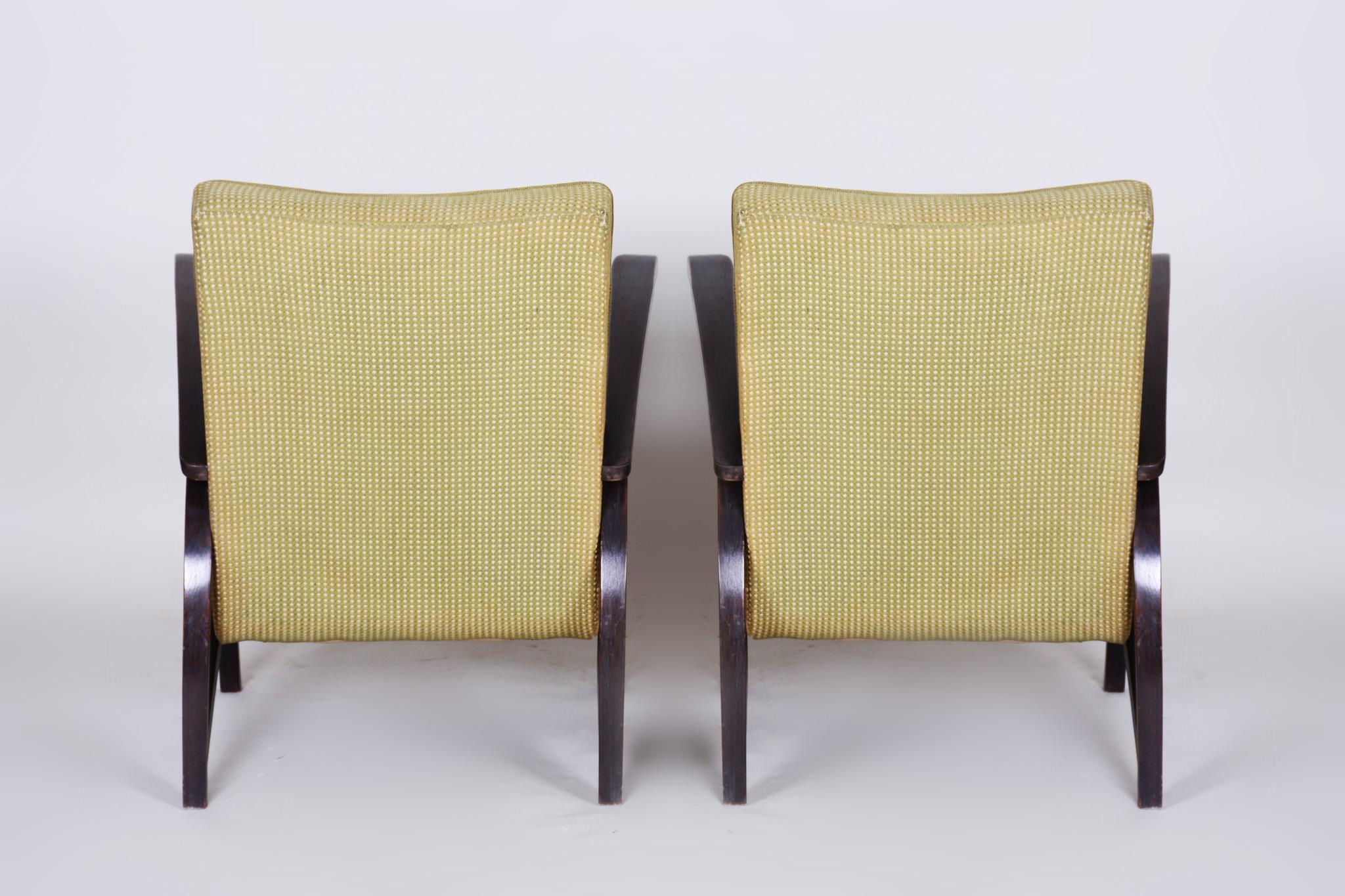 Mid-20th Century Pair of Beech Art Deco Armchairs by Jindrich Halabala, 1930s, Original Condition