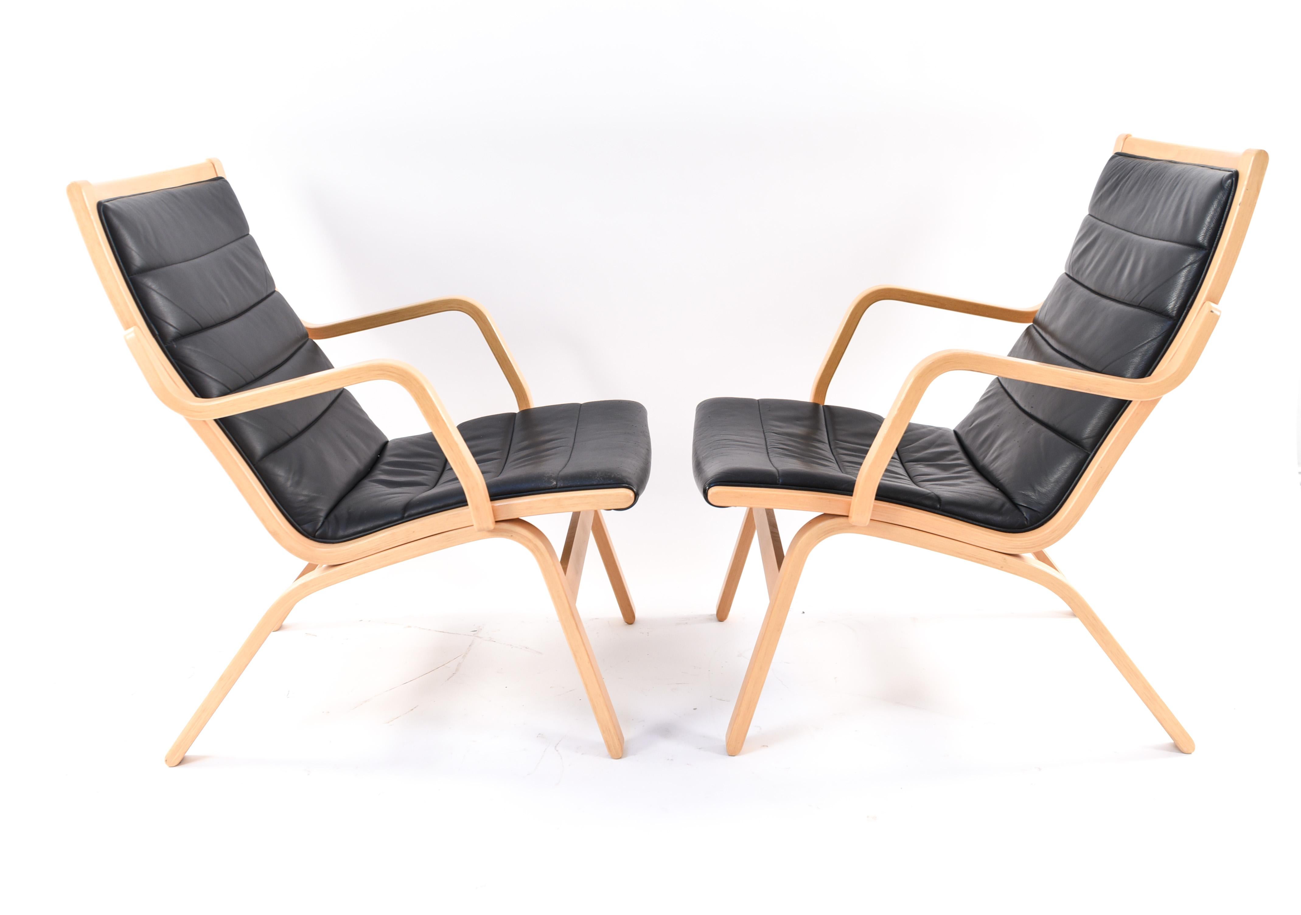 Pair of Beech and Leather Lounge Chairs by Farstrup, circa 1970s 5