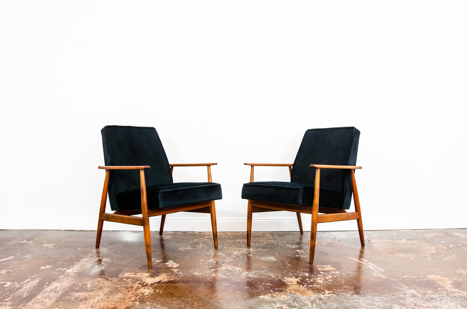 Mid-Century Modern Pair Of Mid Century Armchairs Type 300-190 by H.Lis, 1960's For Sale