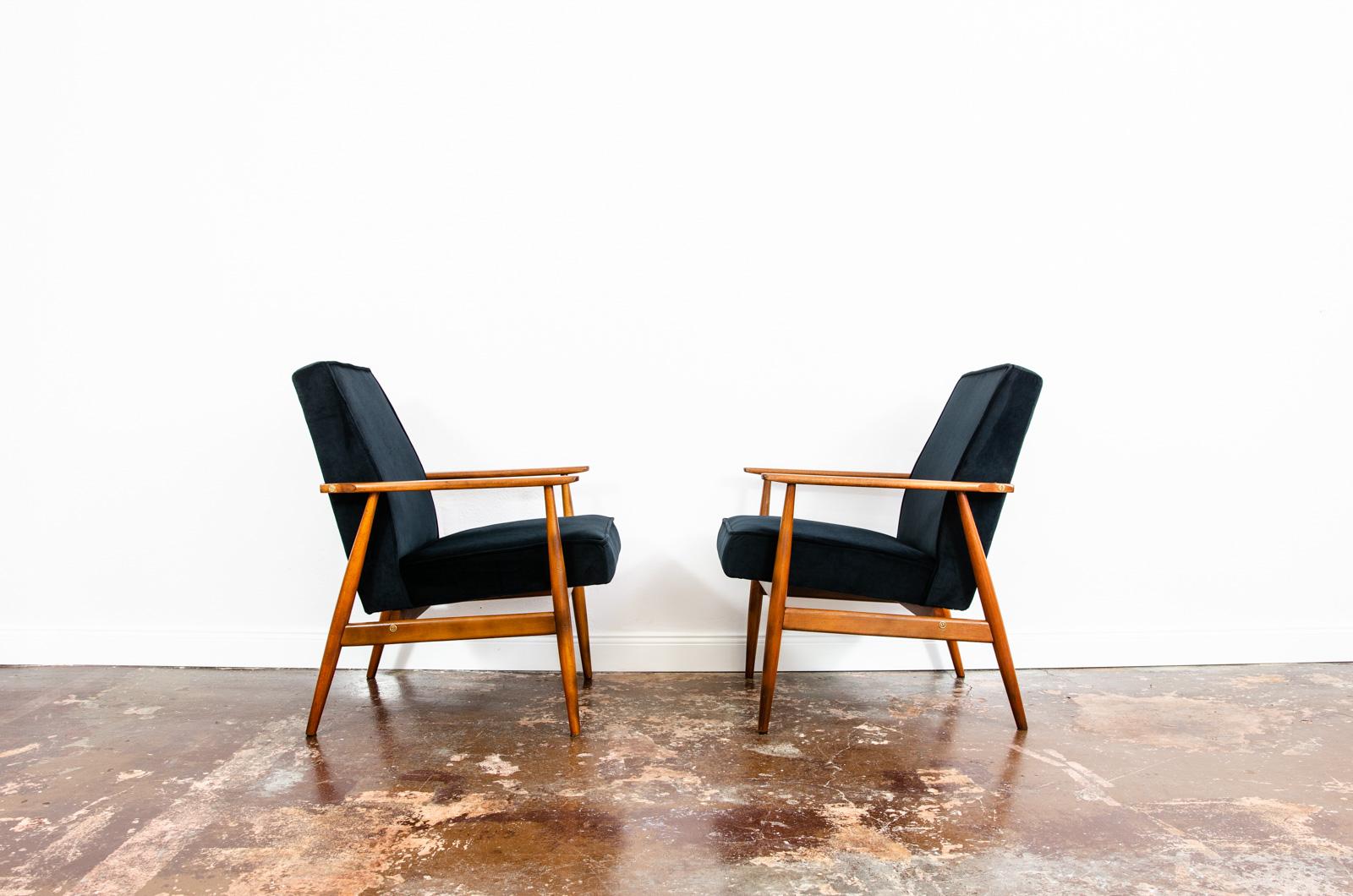 Polish Pair Of Mid Century Armchairs Type 300-190 by H.Lis, 1960's For Sale