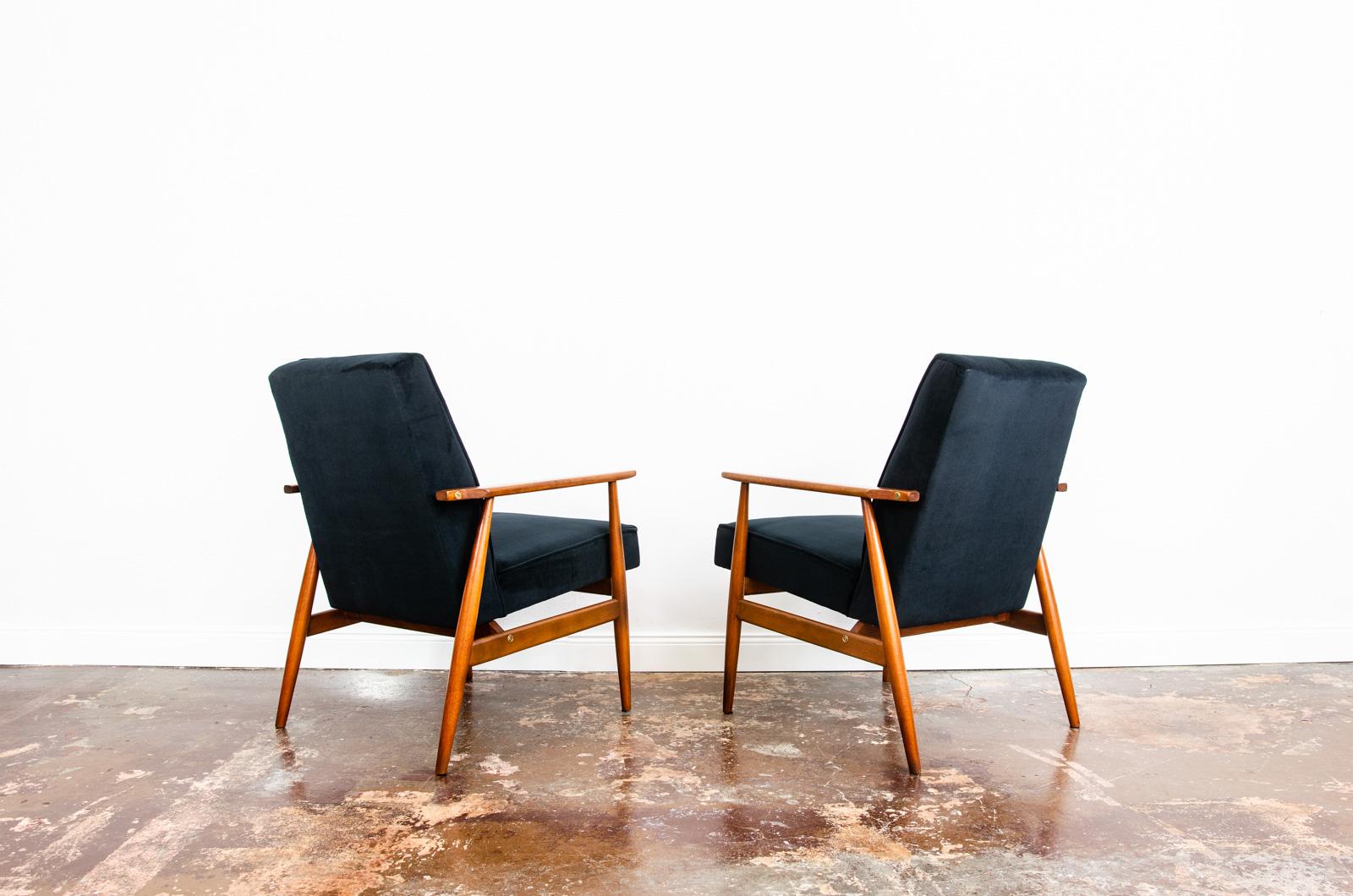 Ein Paar Sessel aus der Mitte des Jahrhunderts Typ 300-190 von H.Lis, 1960er Jahre im Zustand „Gut“ im Angebot in Wroclaw, PL